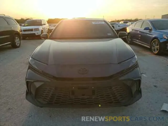 5 Фотография поврежденного автомобиля 4T1DAACKXSU028977 TOYOTA CAMRY 2025