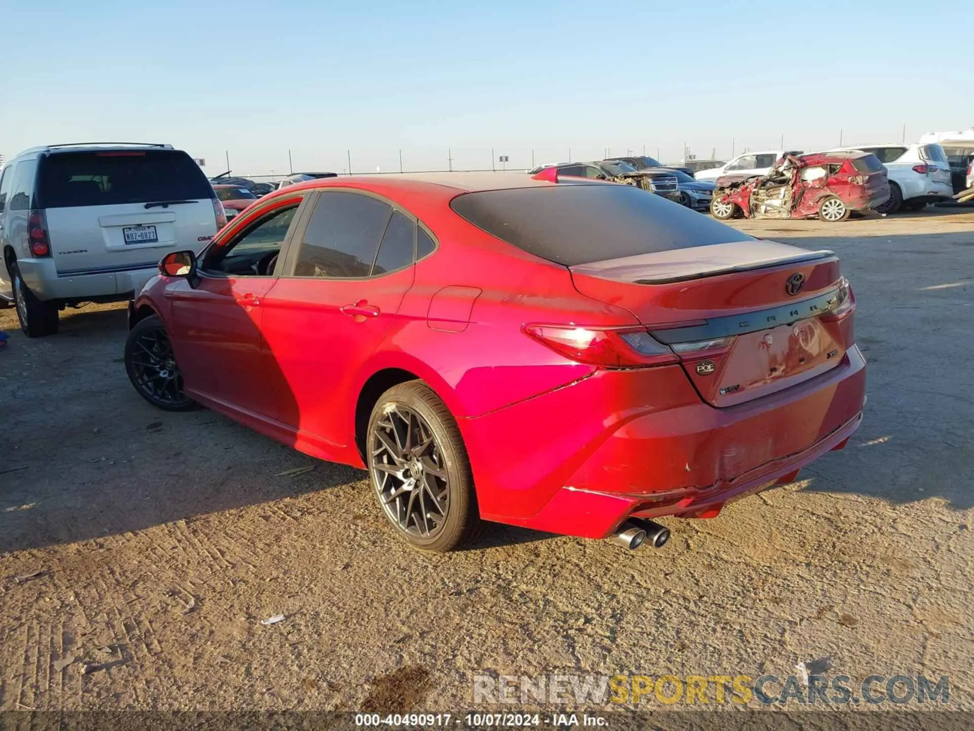 3 Фотография поврежденного автомобиля 4T1DAACKXSU043513 TOYOTA CAMRY 2025