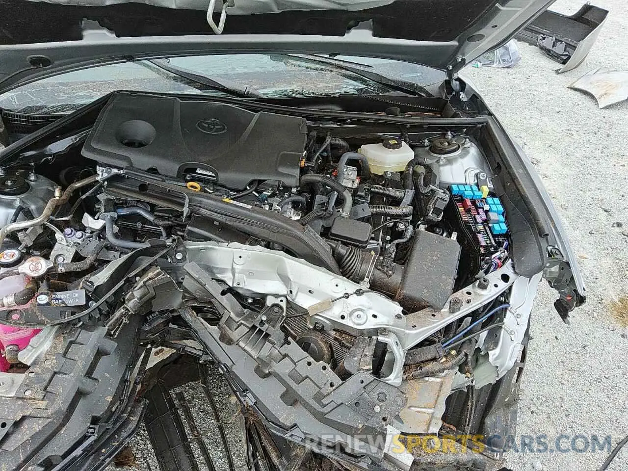 11 Photograph of a damaged car 4T1DAACKXSU047481 TOYOTA CAMRY 2025