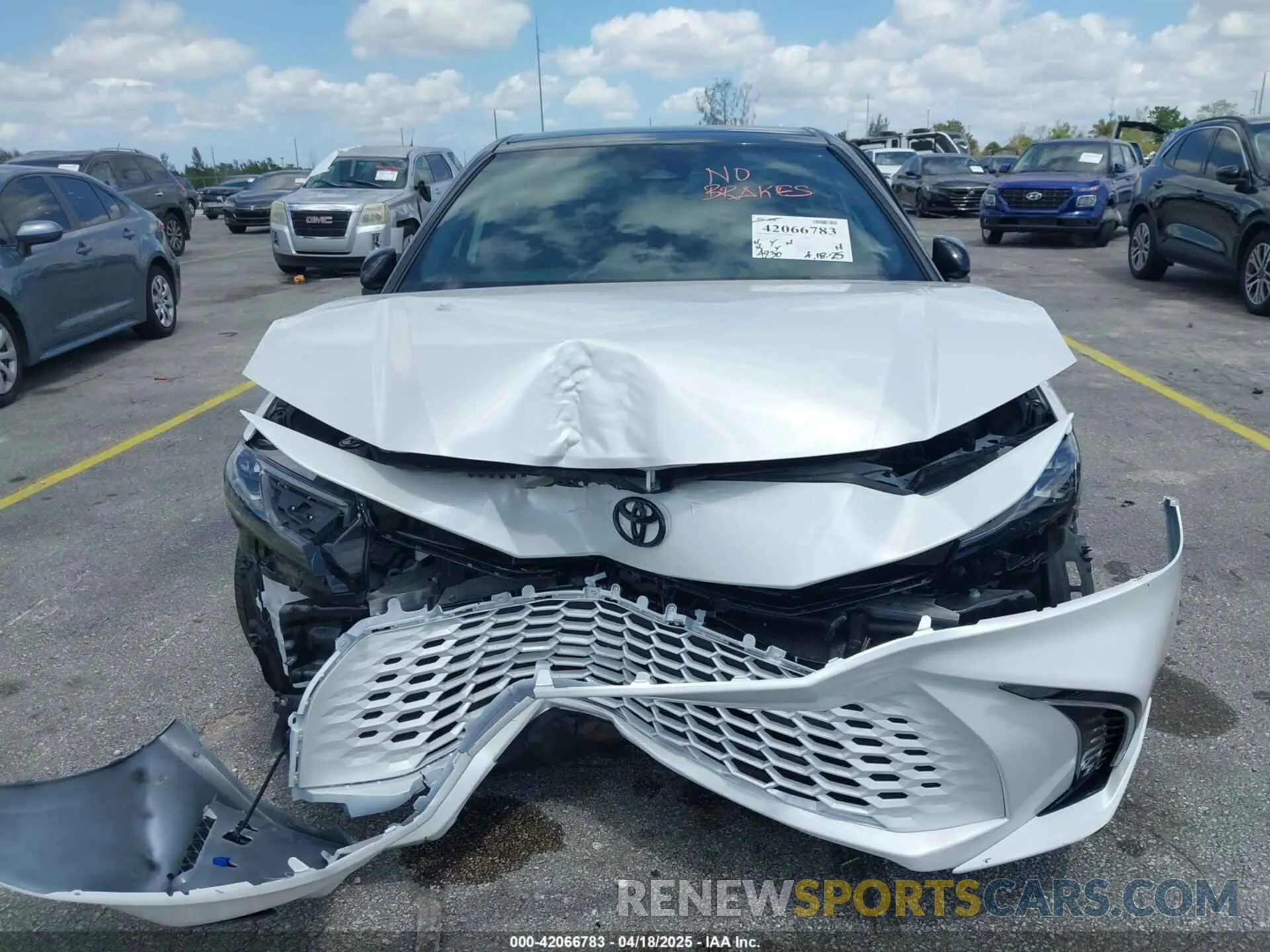 12 Photograph of a damaged car 4T1DAACKXSU079945 TOYOTA CAMRY 2025