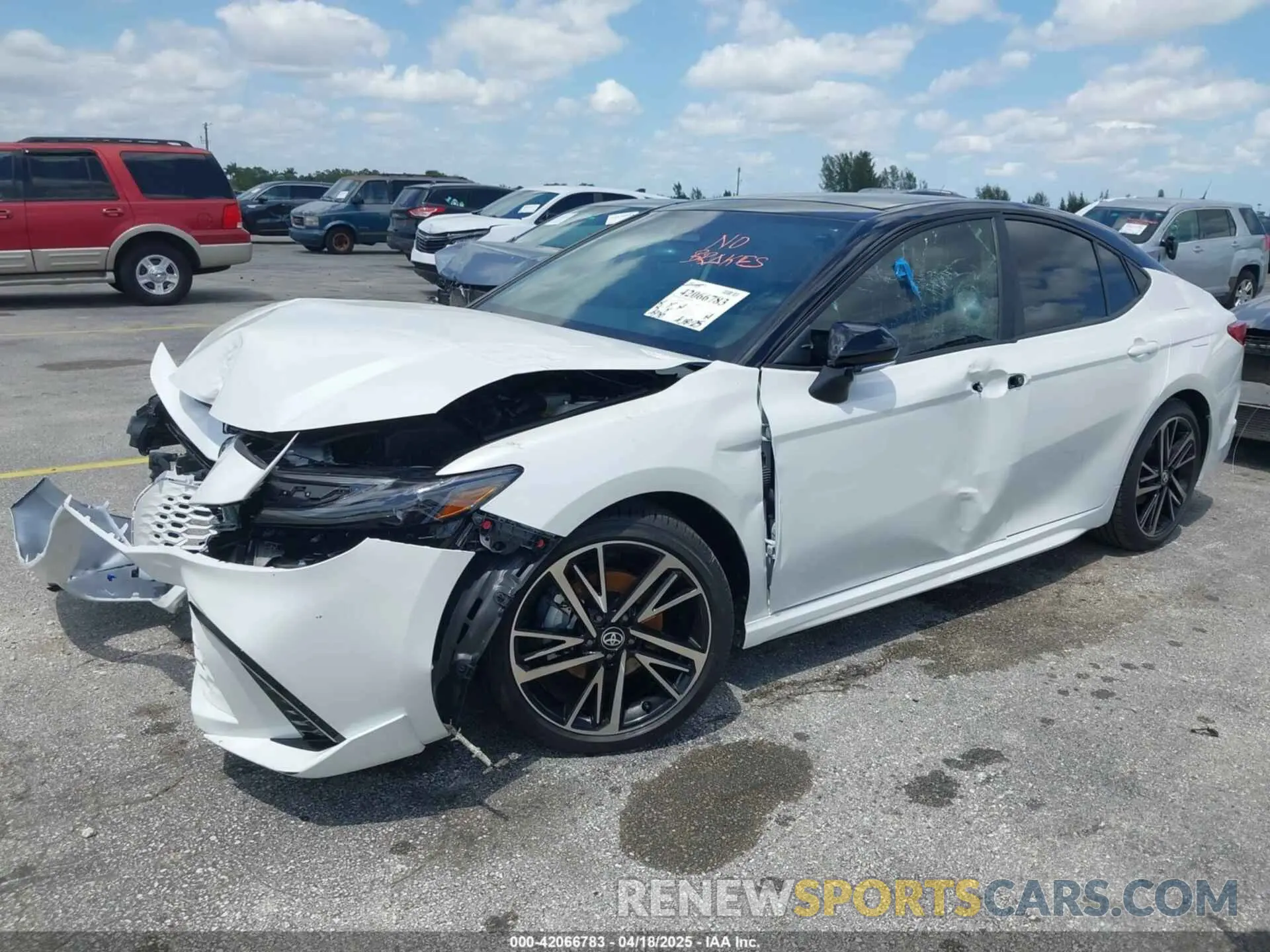 2 Photograph of a damaged car 4T1DAACKXSU079945 TOYOTA CAMRY 2025
