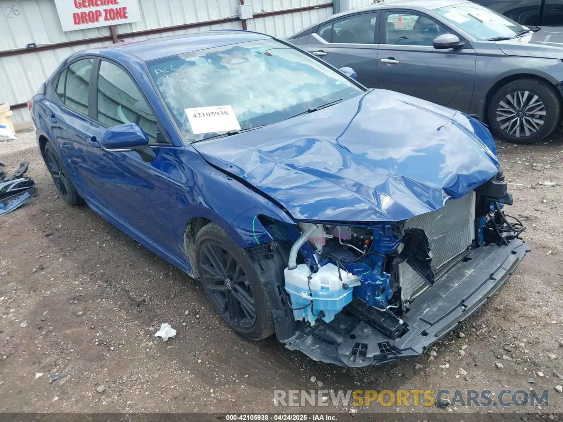 1 Photograph of a damaged car 4T1DAACKXSU090976 TOYOTA CAMRY 2025