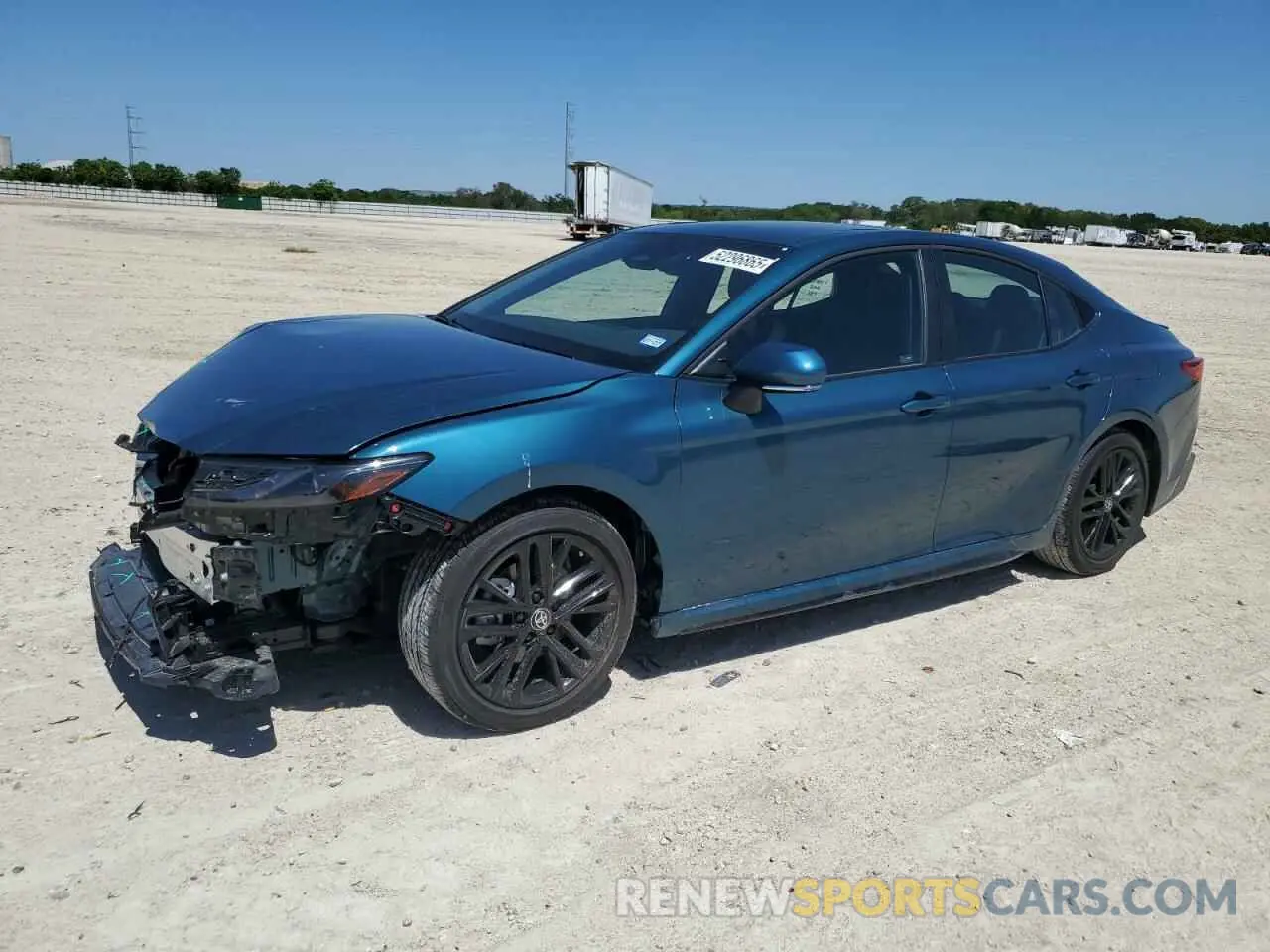 1 Photograph of a damaged car 4T1DAACKXSU097006 TOYOTA CAMRY 2025