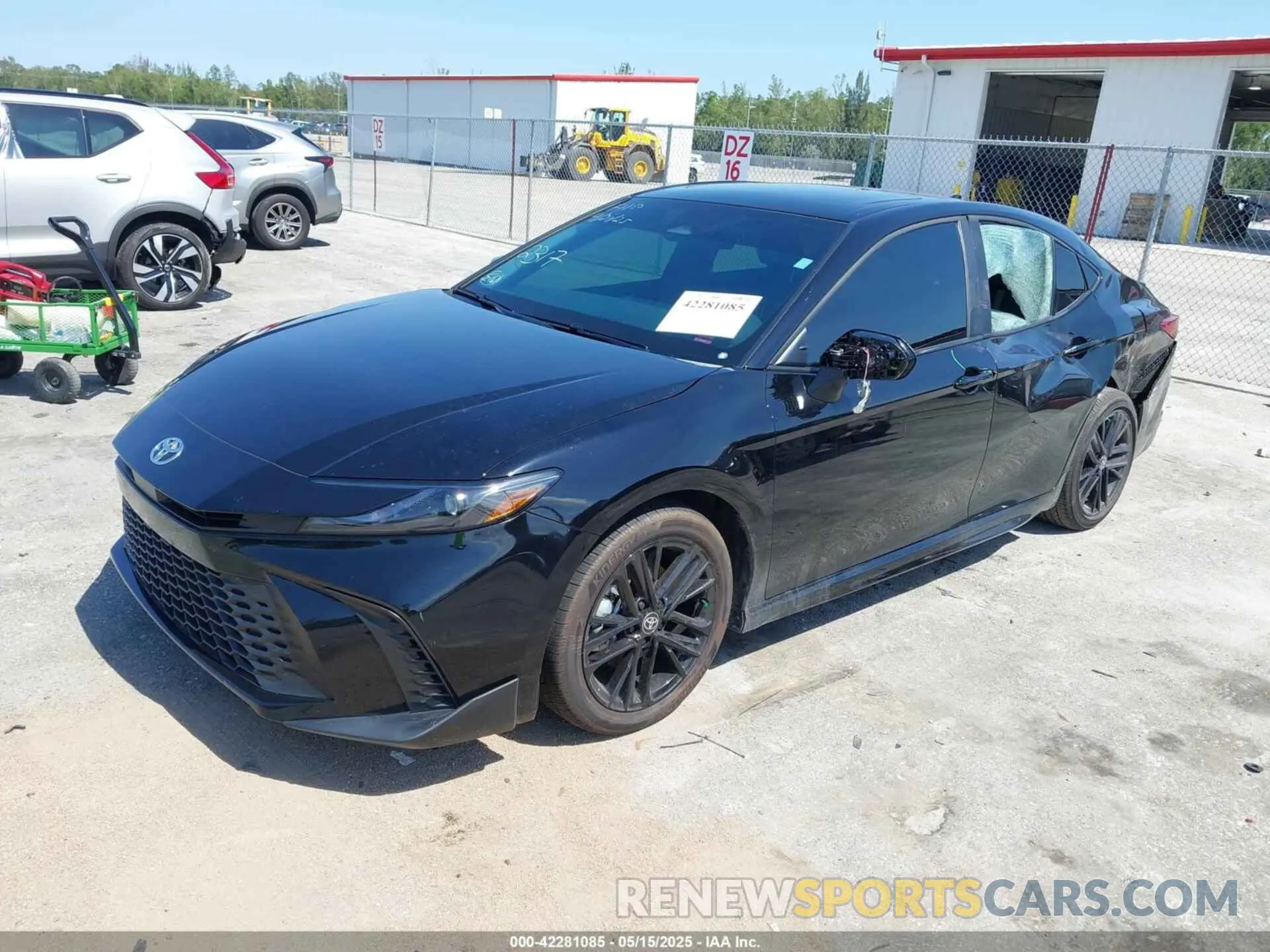 2 Фотография поврежденного автомобиля 4T1DAACKXSU102317 TOYOTA CAMRY 2025