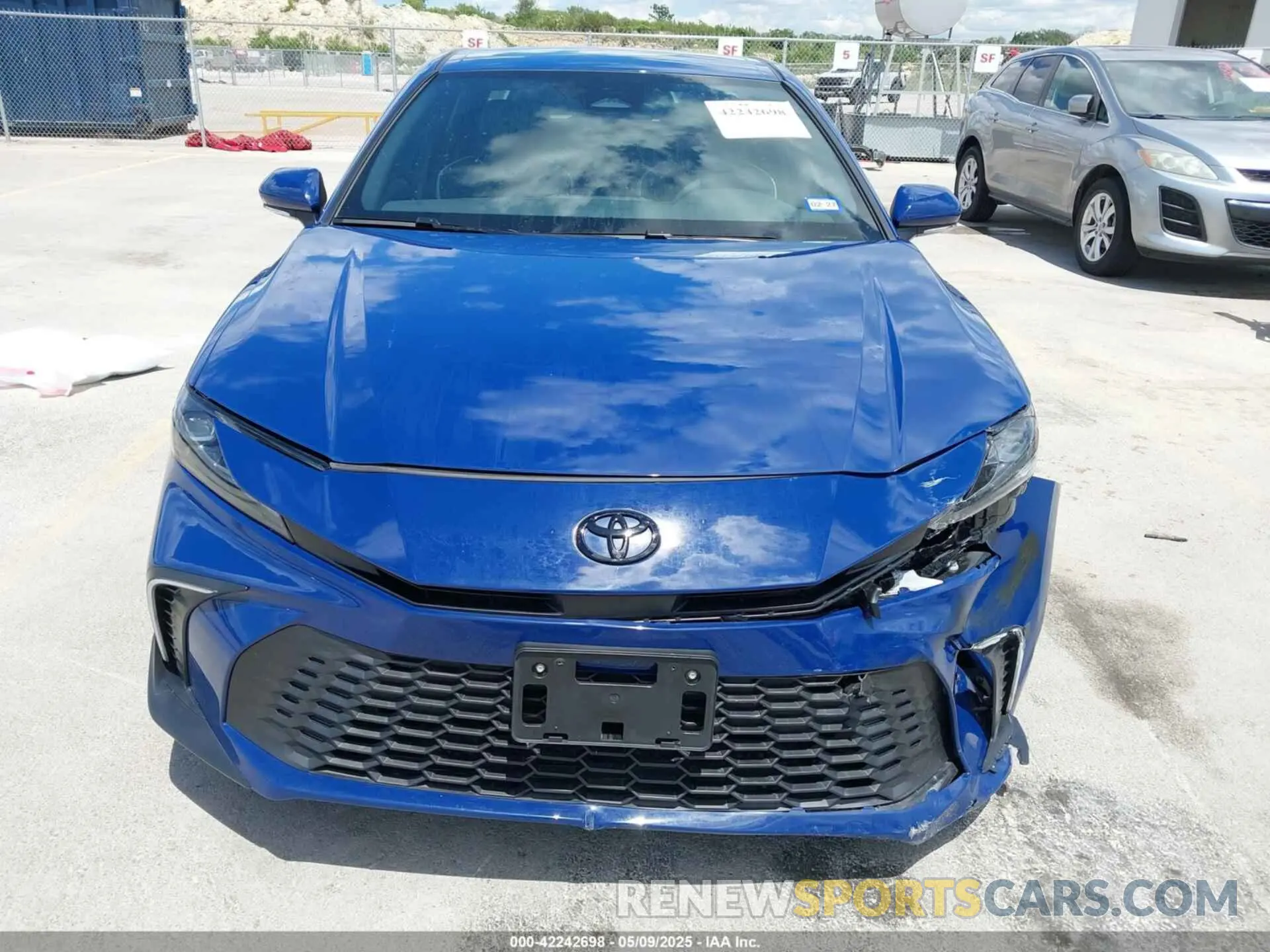6 Photograph of a damaged car 4T1DAACKXSU112071 TOYOTA CAMRY 2025