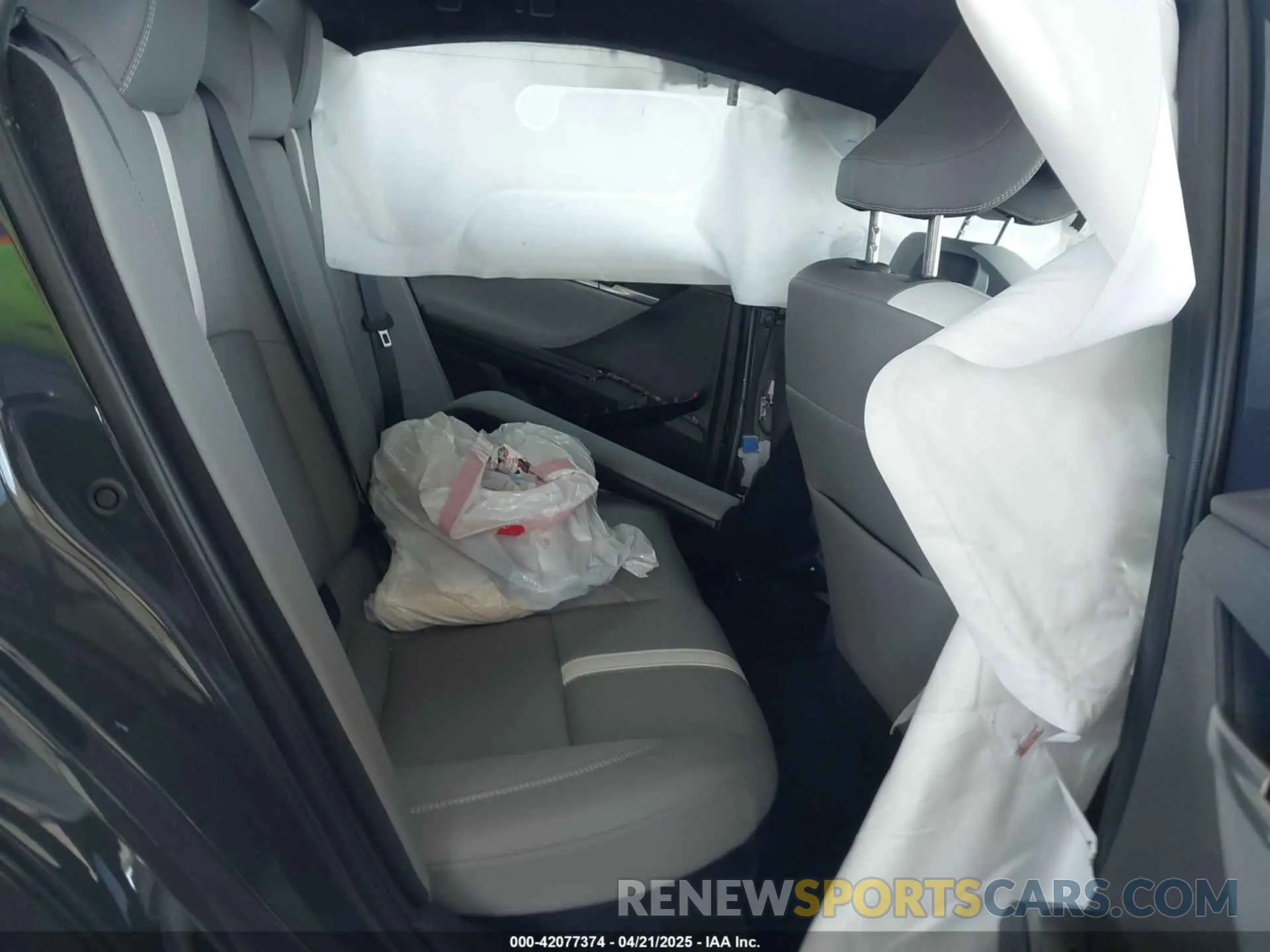 8 Фотография поврежденного автомобиля 4T1DAACKXSU119053 TOYOTA CAMRY 2025