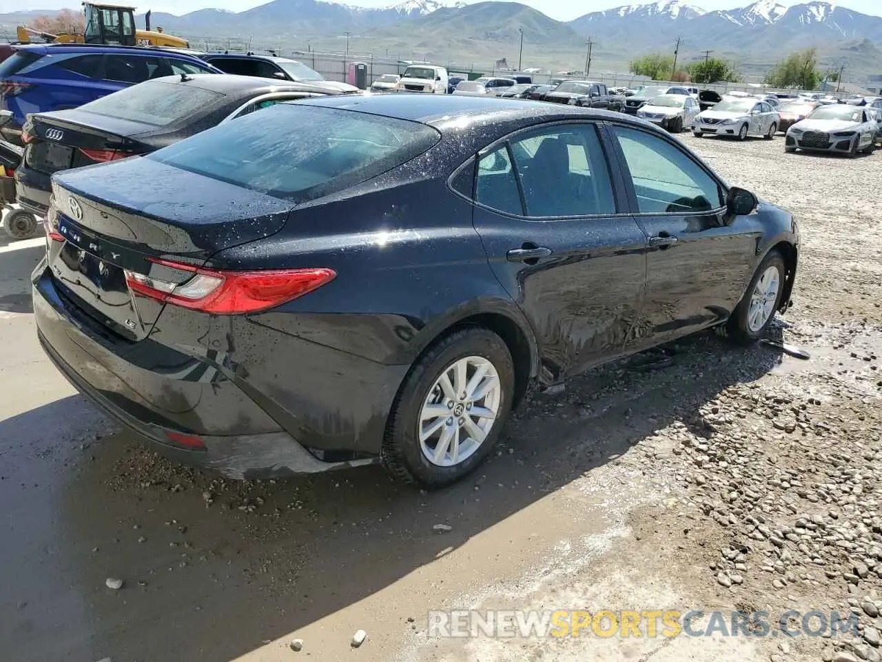 3 Photograph of a damaged car 4T1DAACKXSU125631 TOYOTA CAMRY 2025