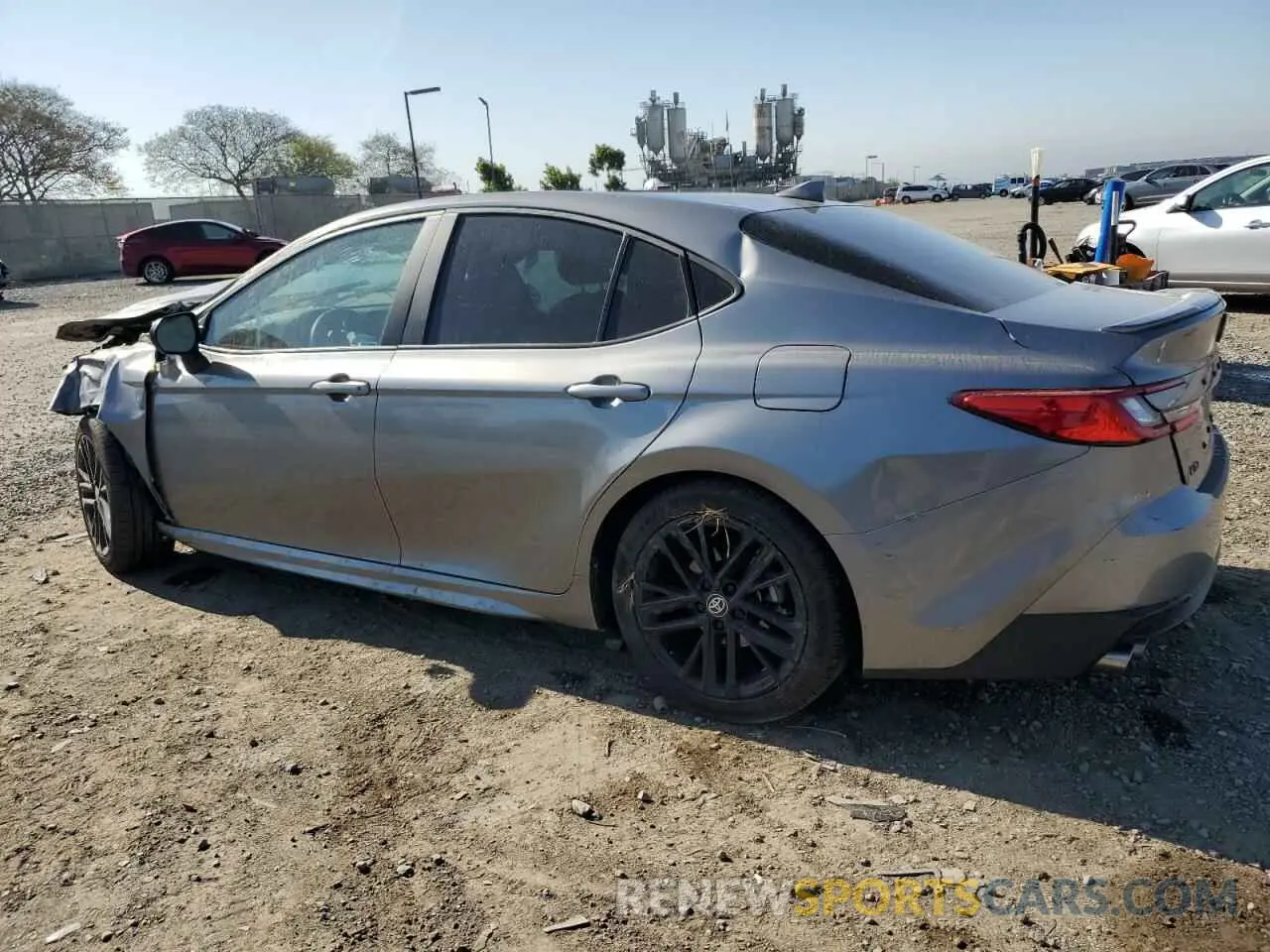 2 Фотография поврежденного автомобиля 4T1DAACKXSU517010 TOYOTA CAMRY 2025