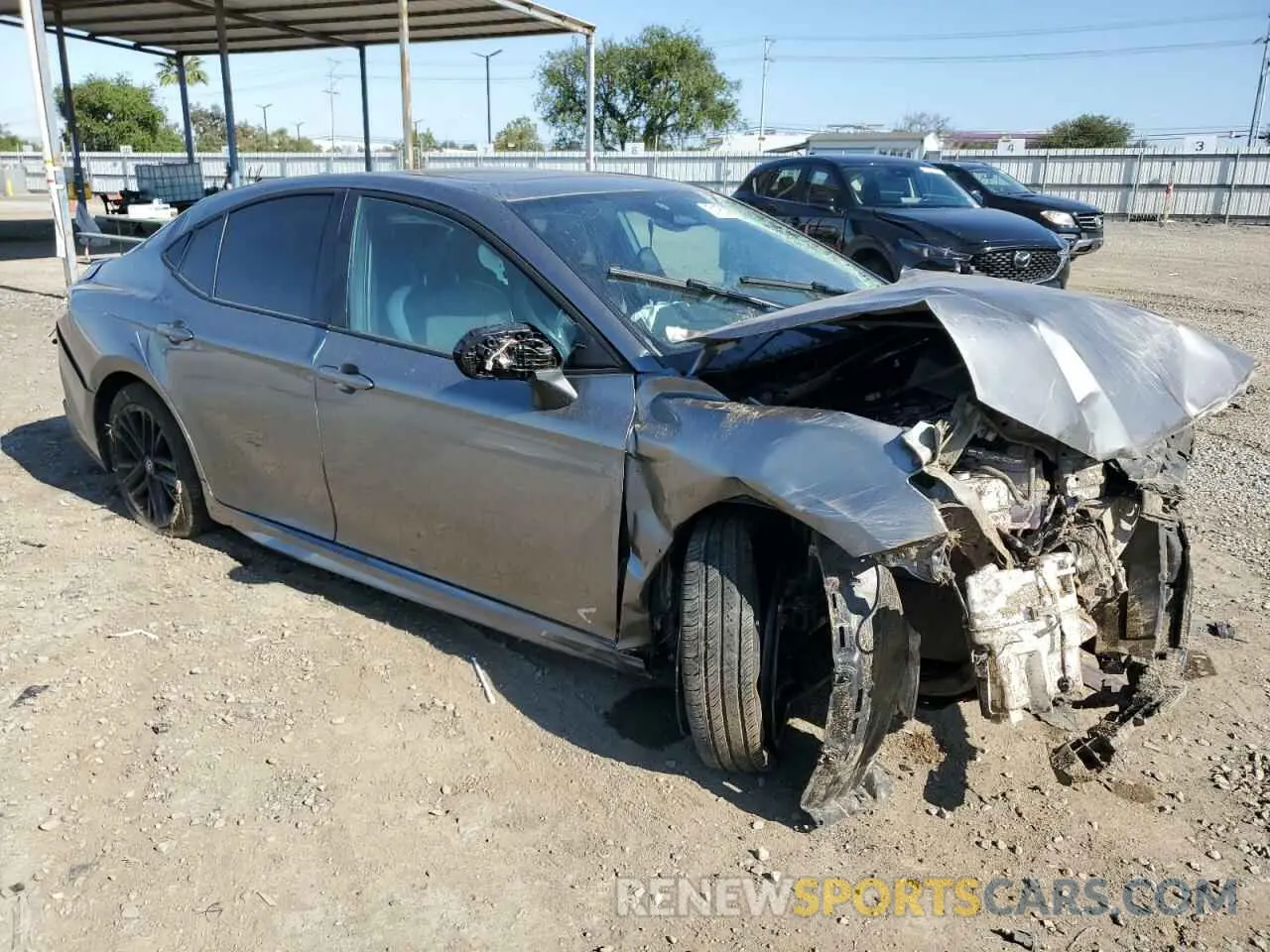 4 Фотография поврежденного автомобиля 4T1DAACKXSU517010 TOYOTA CAMRY 2025