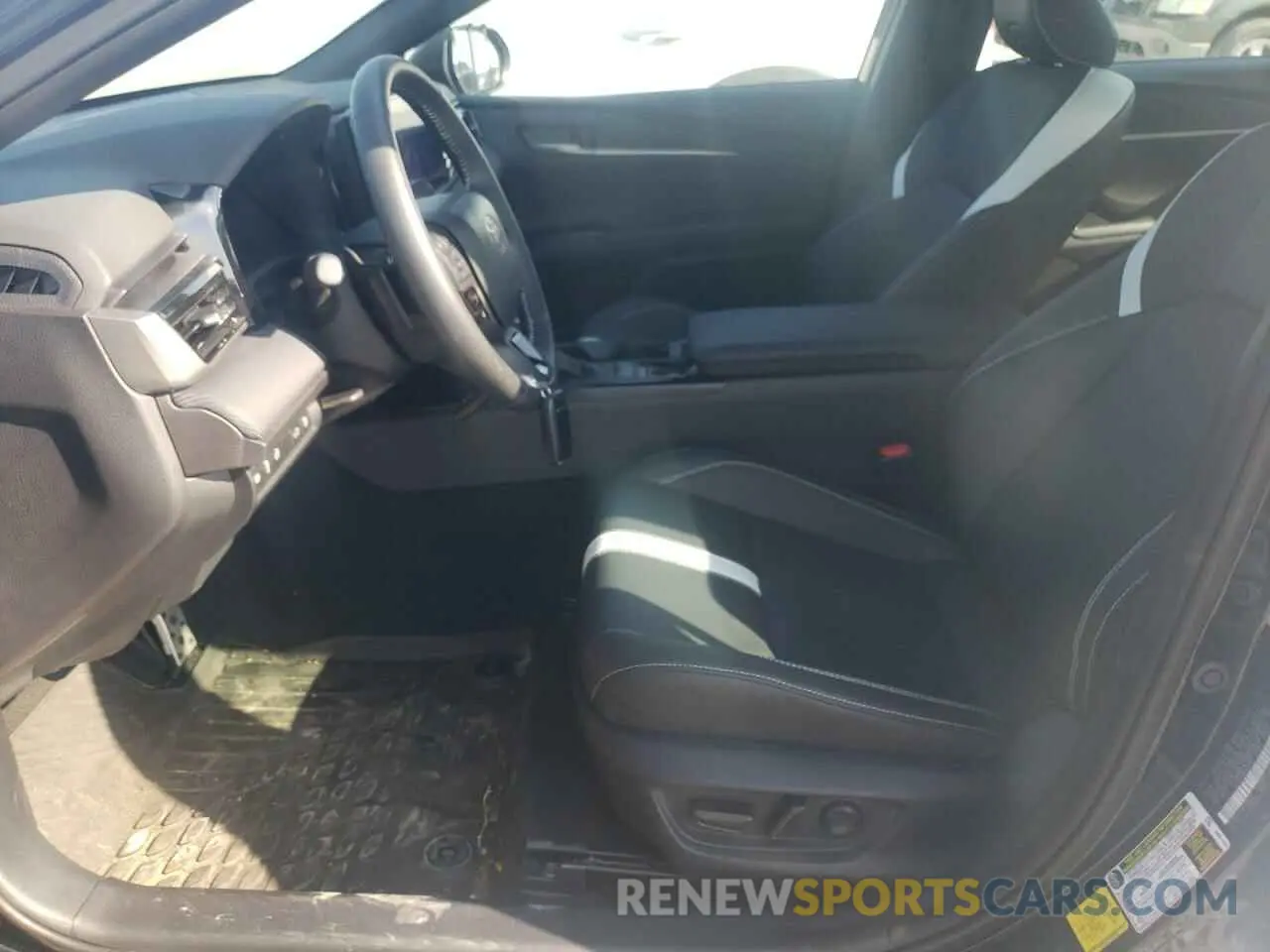 7 Фотография поврежденного автомобиля 4T1DAACKXSU517458 TOYOTA CAMRY 2025