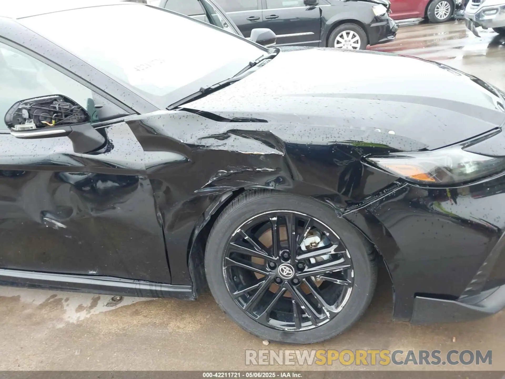 6 Photograph of a damaged car 4T1DAACKXSU526497 TOYOTA CAMRY 2025