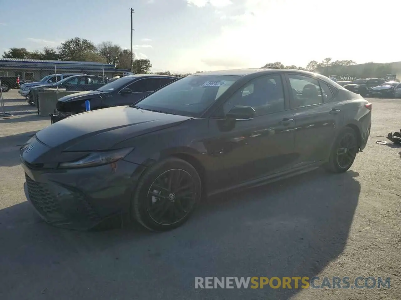 1 Фотография поврежденного автомобиля 4T1DAACKXSU532364 TOYOTA CAMRY 2025