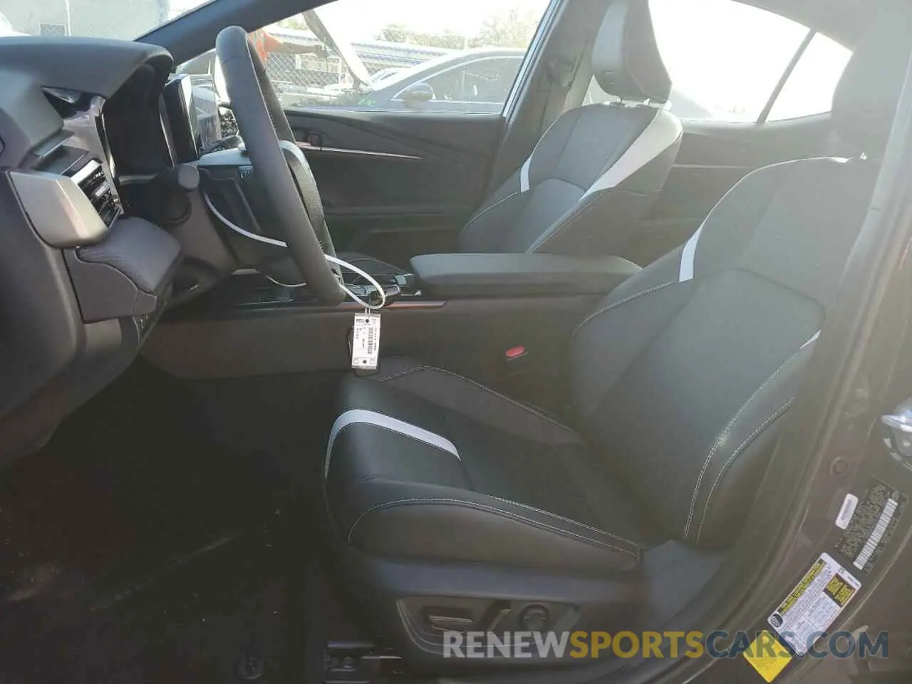 7 Фотография поврежденного автомобиля 4T1DAACKXSU532364 TOYOTA CAMRY 2025