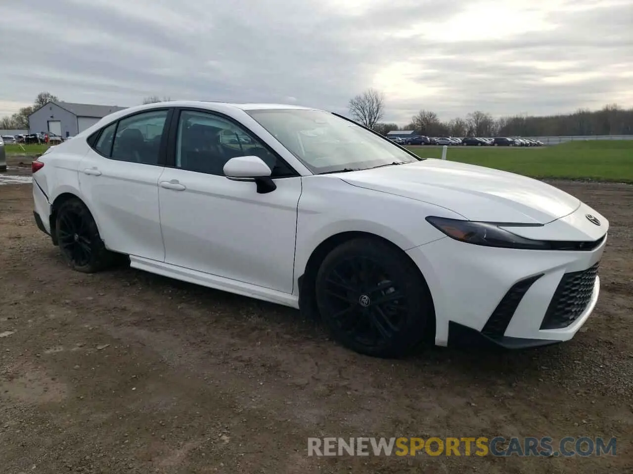 4 Фотография поврежденного автомобиля 4T1DAACKXSU546426 TOYOTA CAMRY 2025