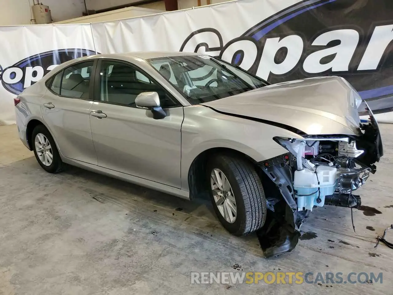 4 Фотография поврежденного автомобиля 4T1DAACKXSU547687 TOYOTA CAMRY 2025
