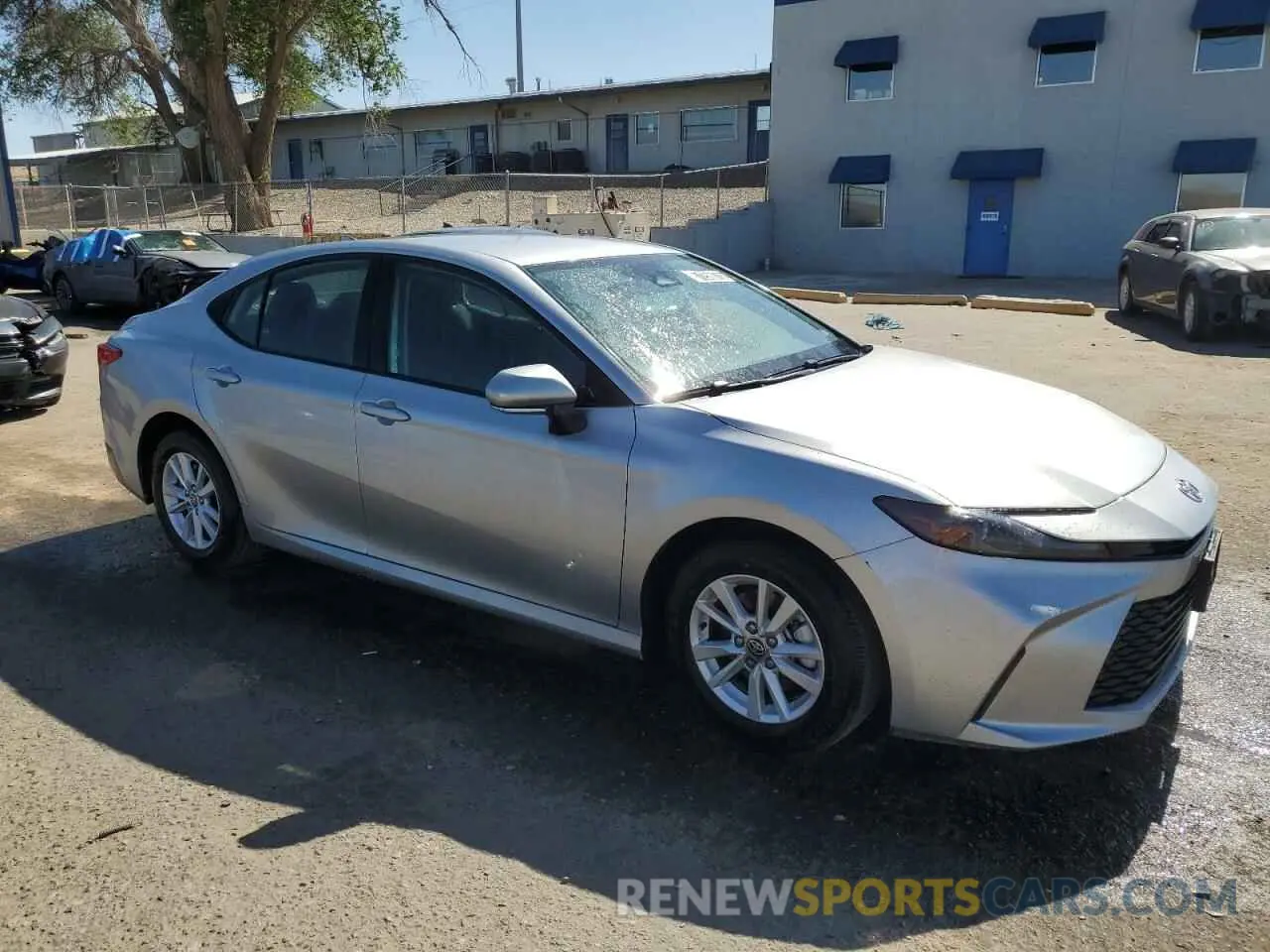 4 Photograph of a damaged car 4T1DAACKXSU567518 TOYOTA CAMRY 2025