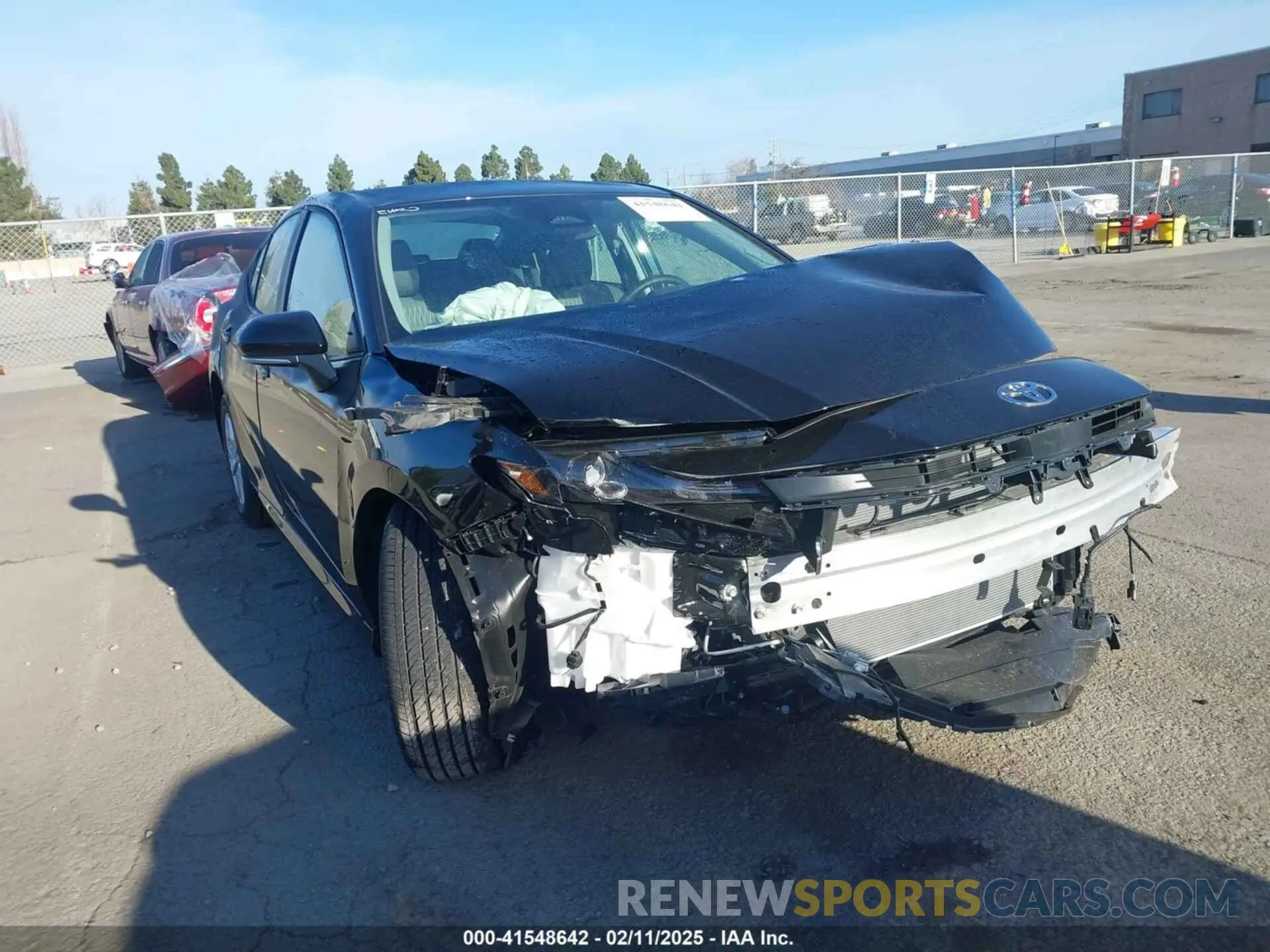 1 Photograph of a damaged car 4T1DAACKXSU576221 TOYOTA CAMRY 2025