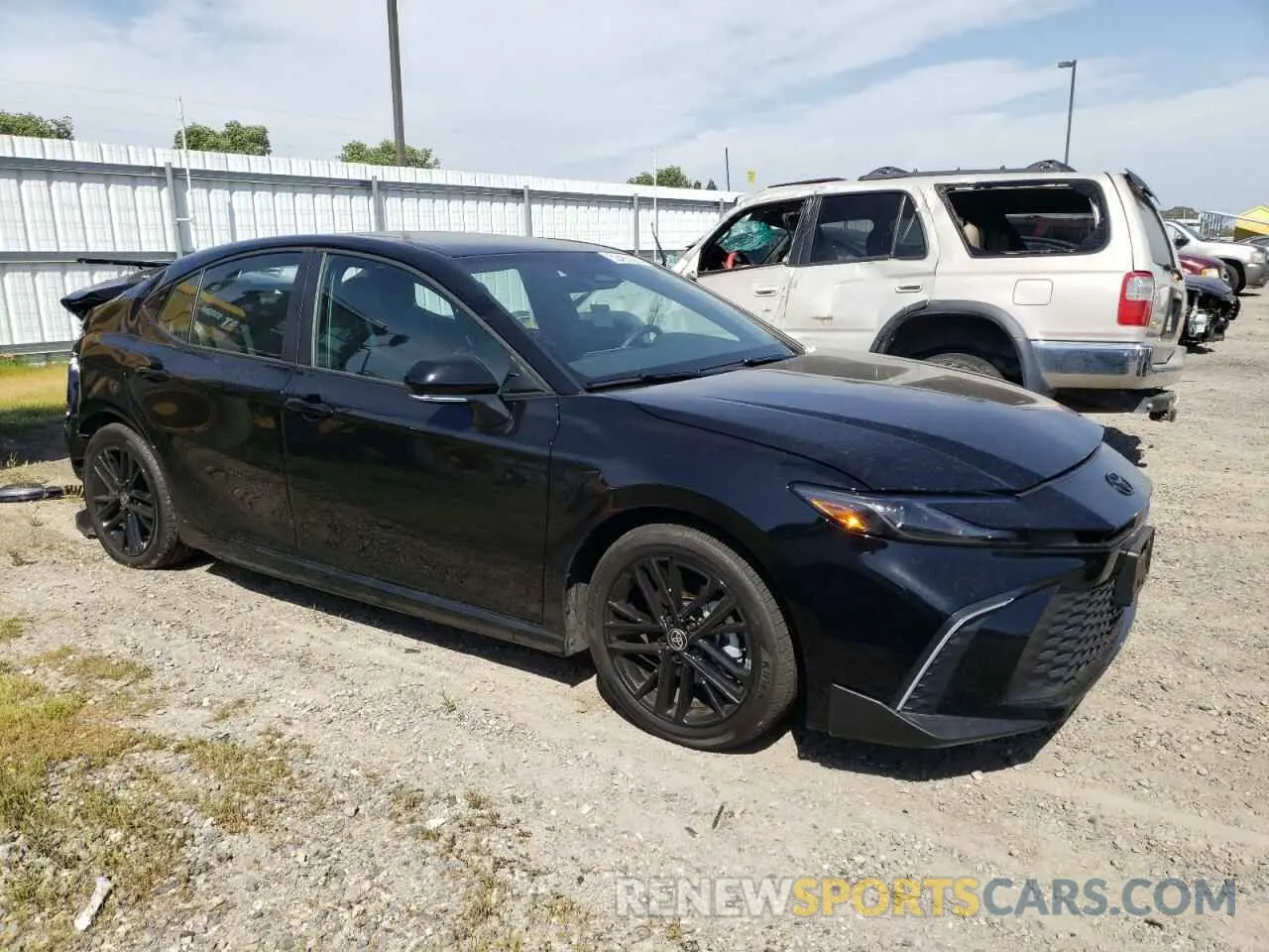 4 Photograph of a damaged car 4T1DAACKXSU582956 TOYOTA CAMRY 2025