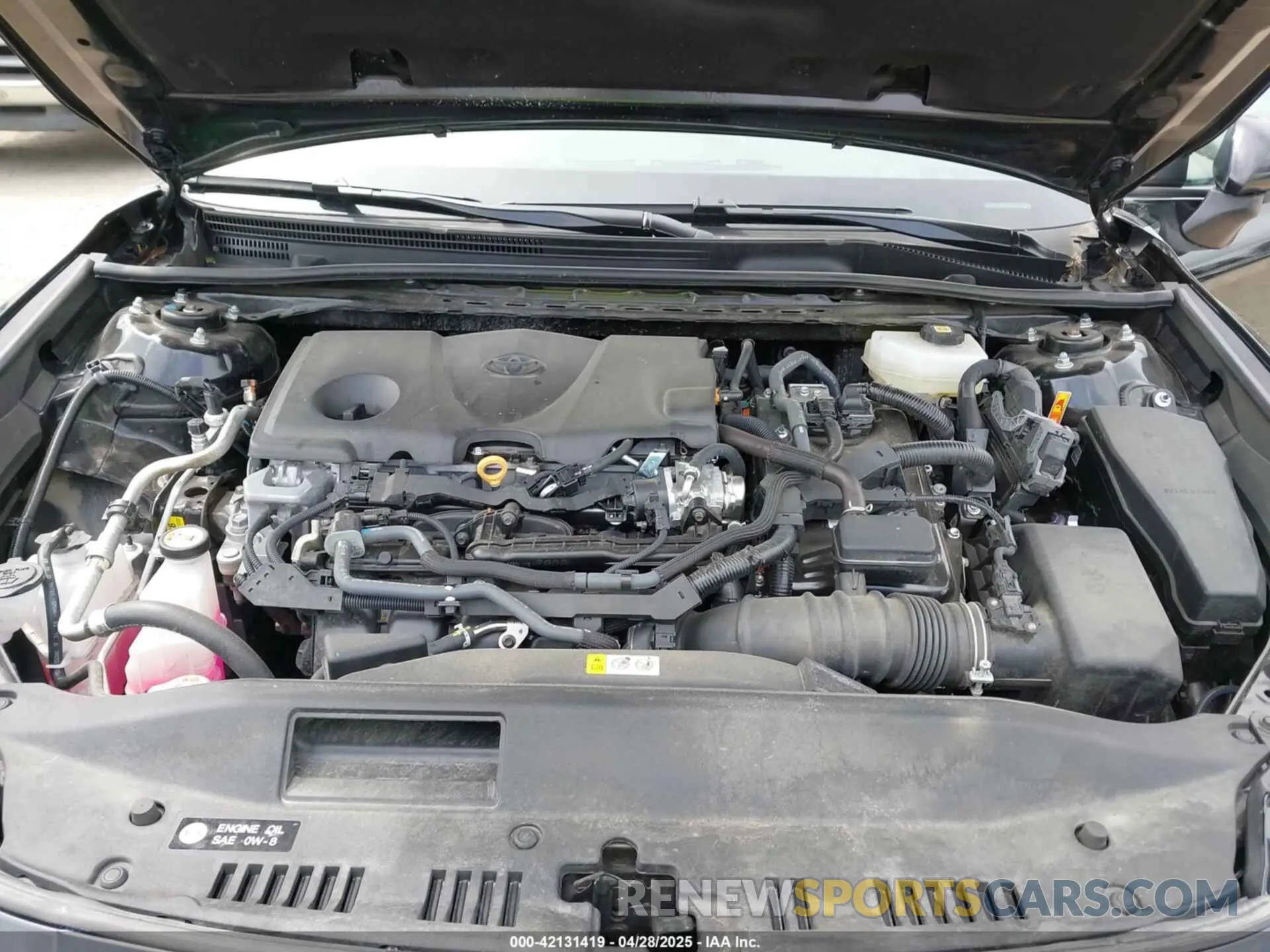 10 Фотография поврежденного автомобиля 4T1DBADK0SU000861 TOYOTA CAMRY 2025