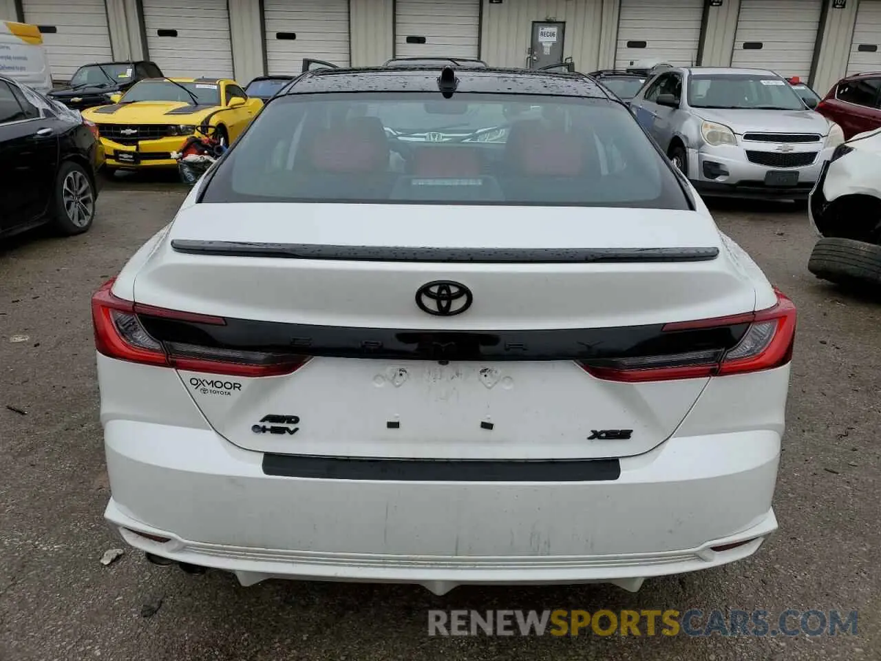 6 Фотография поврежденного автомобиля 4T1DBADK0SU005171 TOYOTA CAMRY 2025