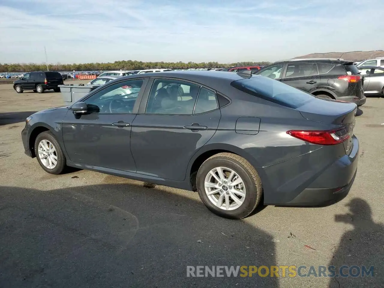 2 Фотография поврежденного автомобиля 4T1DBADK0SU502463 TOYOTA CAMRY 2025