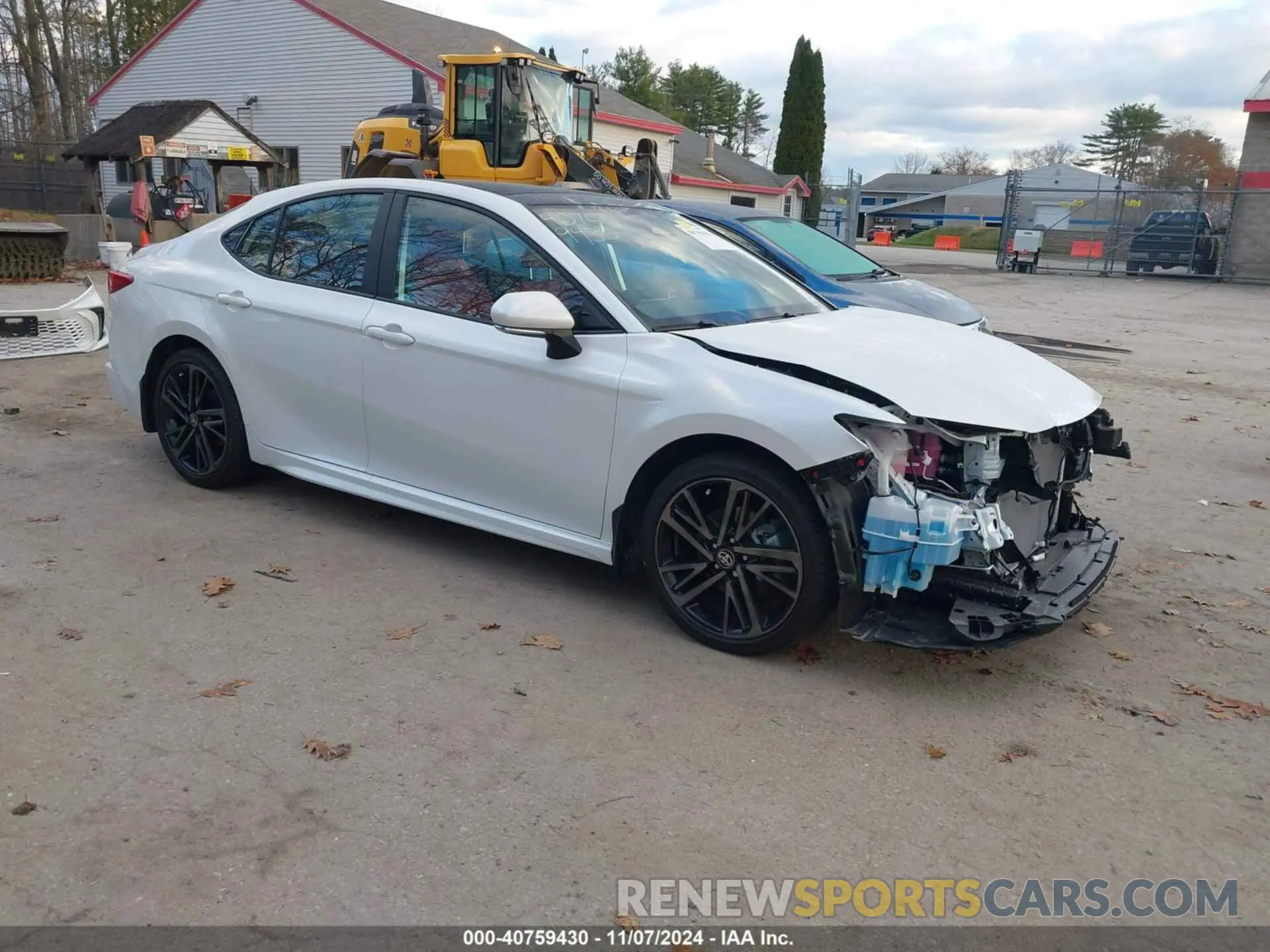1 Photograph of a damaged car 4T1DBADK2SU504148 TOYOTA CAMRY 2025