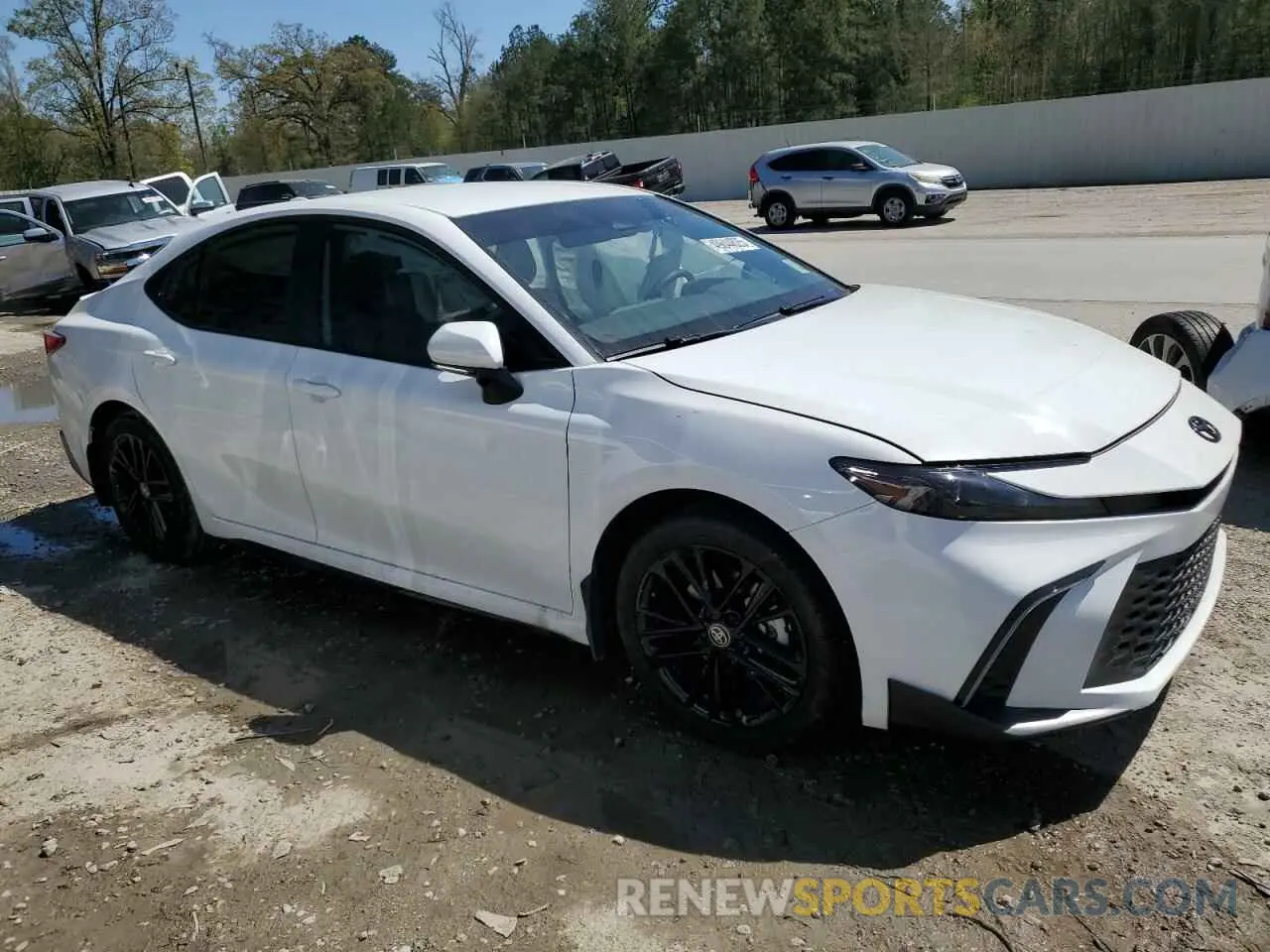 4 Photograph of a damaged car 4T1DBADK3SU012745 TOYOTA CAMRY 2025