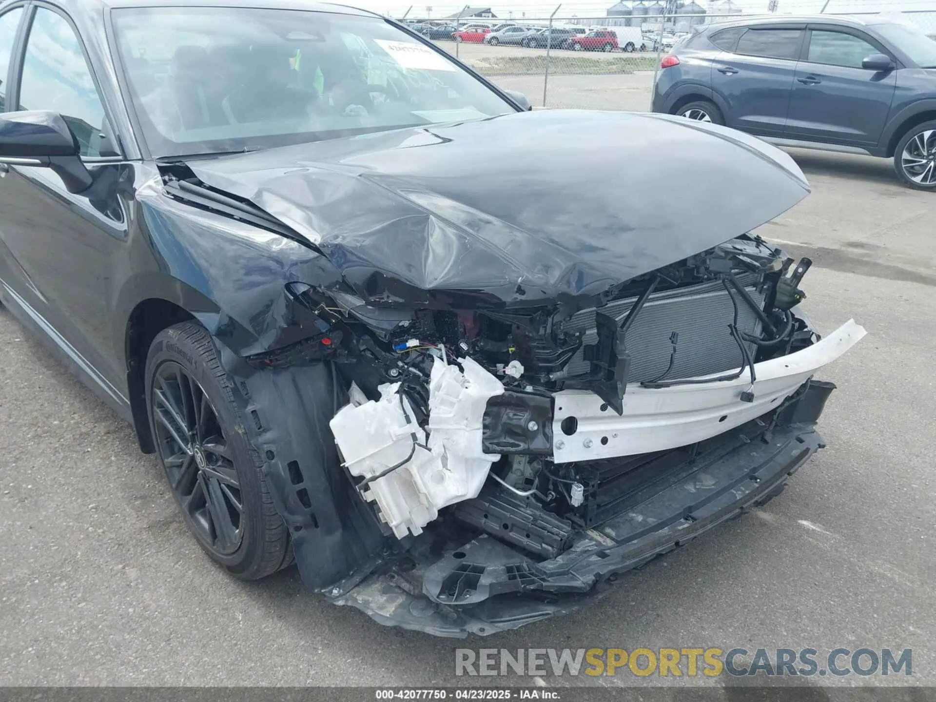 6 Фотография поврежденного автомобиля 4T1DBADK3SU506409 TOYOTA CAMRY 2025