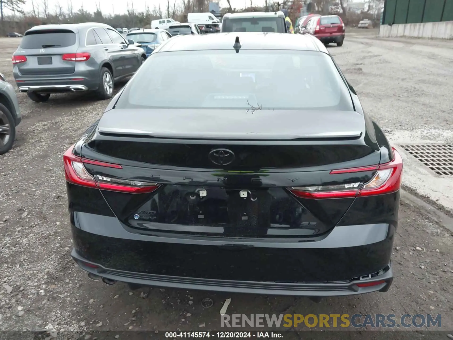 16 Photograph of a damaged car 4T1DBADK4SU003343 TOYOTA CAMRY 2025