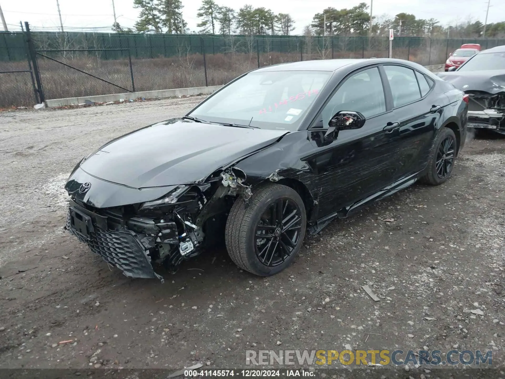 2 Photograph of a damaged car 4T1DBADK4SU003343 TOYOTA CAMRY 2025