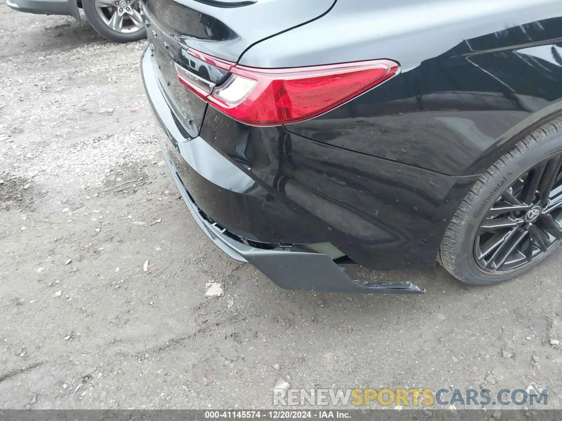 21 Photograph of a damaged car 4T1DBADK4SU003343 TOYOTA CAMRY 2025