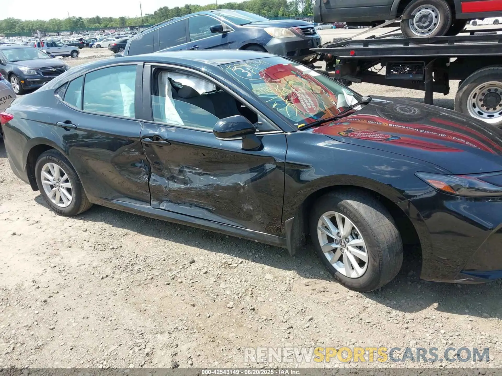 6 Фотография поврежденного автомобиля 4T1DBADK4SU509576 TOYOTA CAMRY 2025
