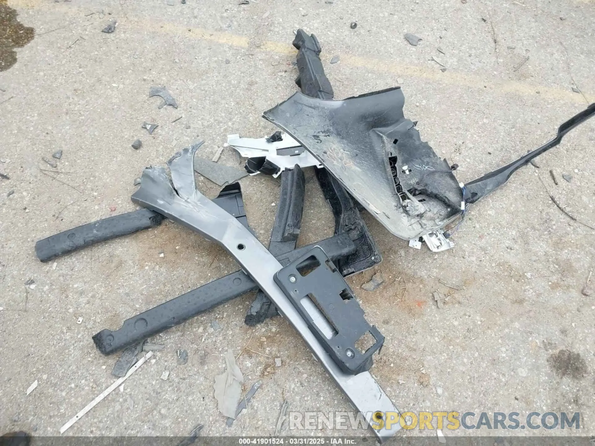 12 Photograph of a damaged car 4T1DBADK4SU514096 TOYOTA CAMRY 2025