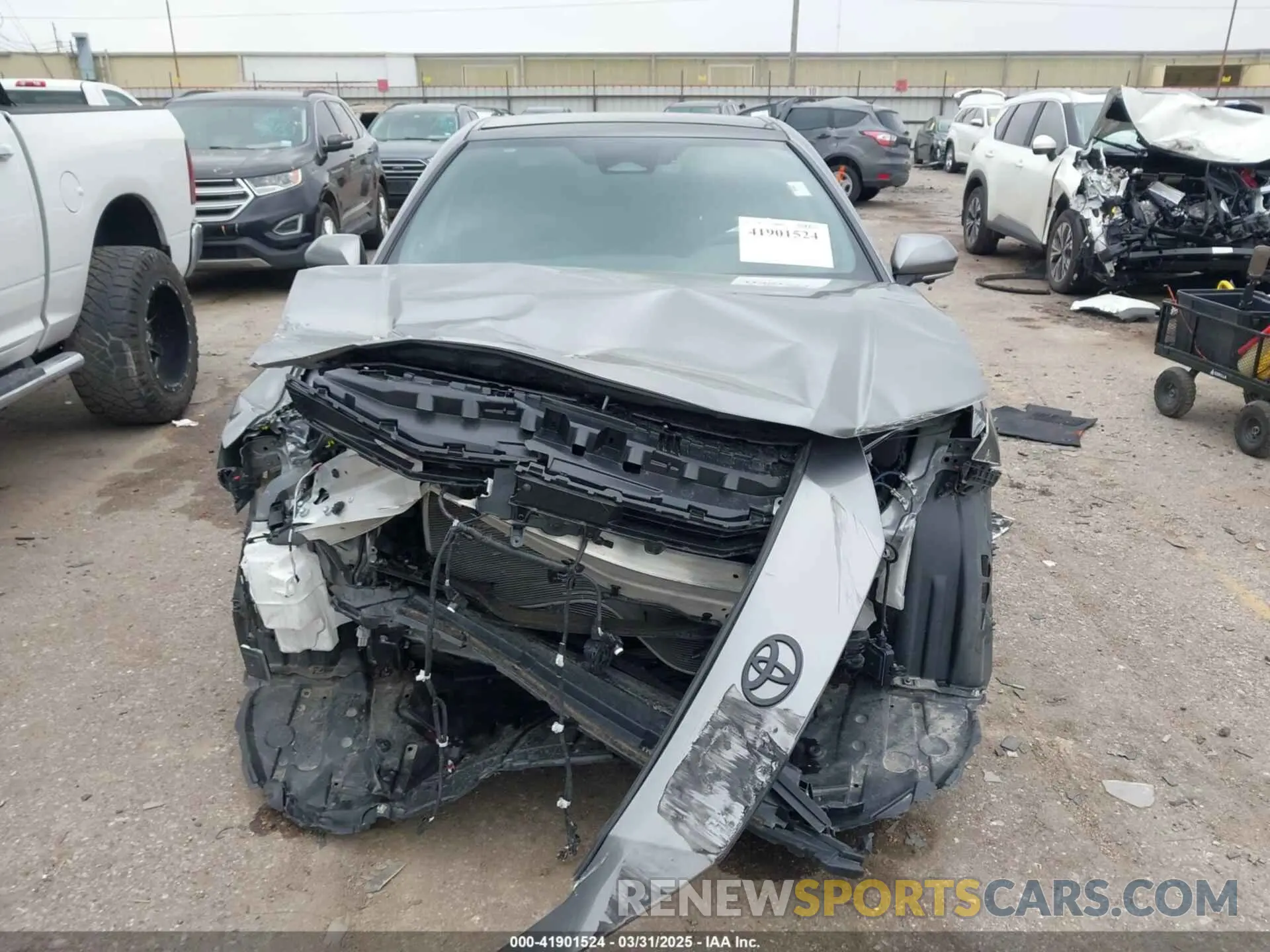 13 Photograph of a damaged car 4T1DBADK4SU514096 TOYOTA CAMRY 2025