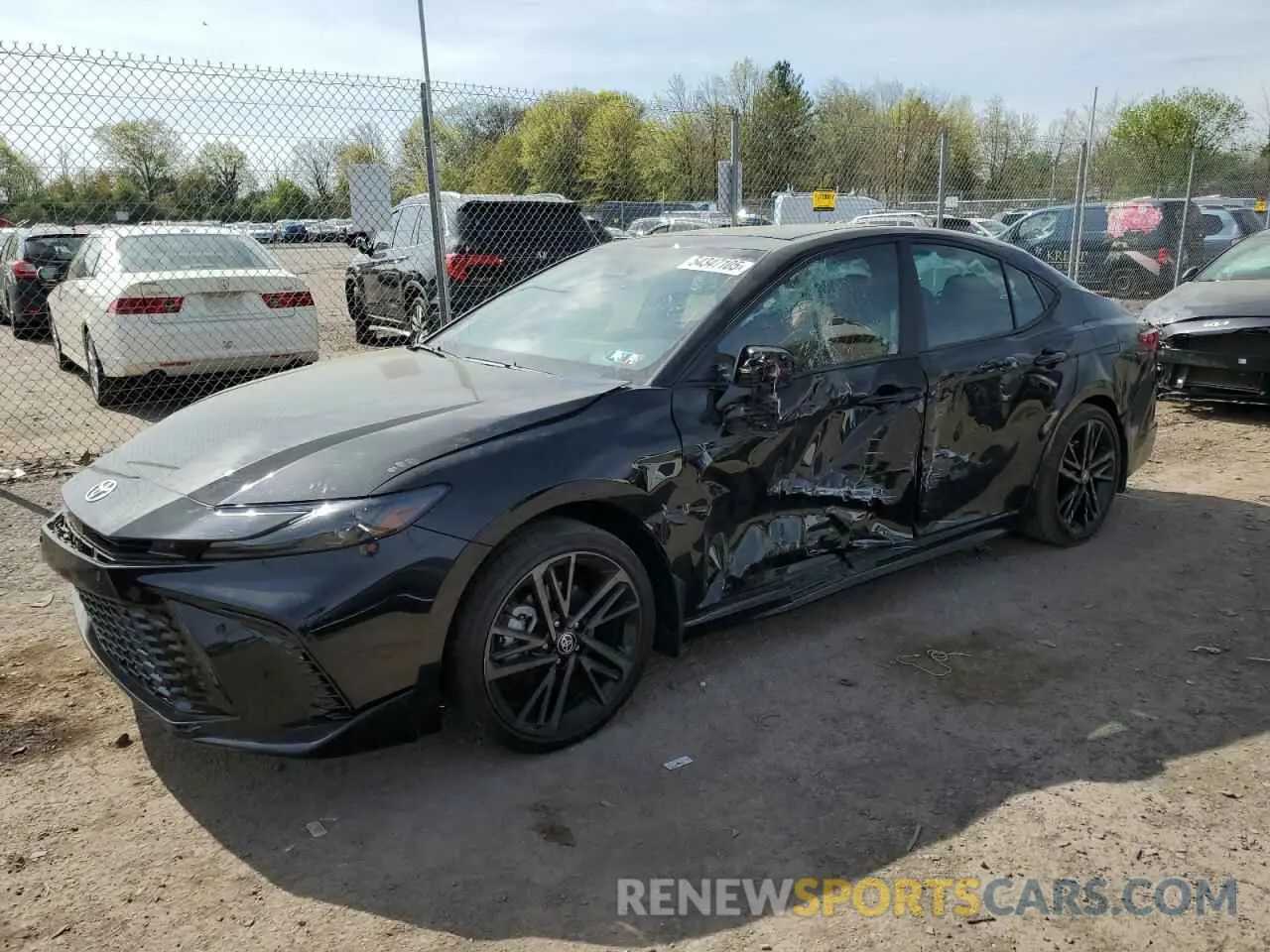 1 Photograph of a damaged car 4T1DBADK5SU002900 TOYOTA CAMRY 2025