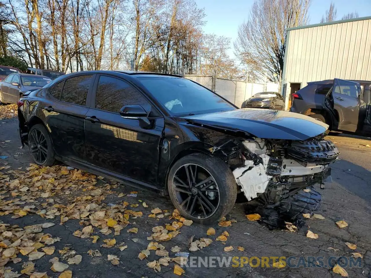 4 Фотография поврежденного автомобиля 4T1DBADK5SU507948 TOYOTA CAMRY 2025