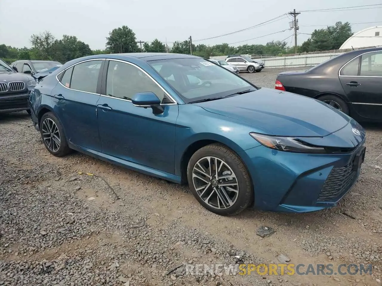 4 Photograph of a damaged car 4T1DBADK5SU529397 TOYOTA CAMRY 2025