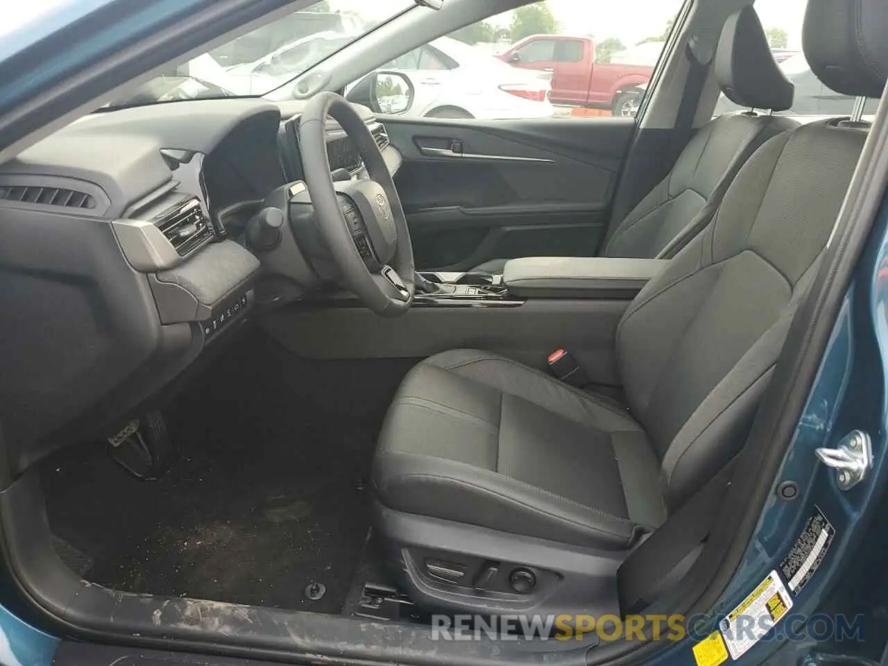 7 Photograph of a damaged car 4T1DBADK5SU529397 TOYOTA CAMRY 2025