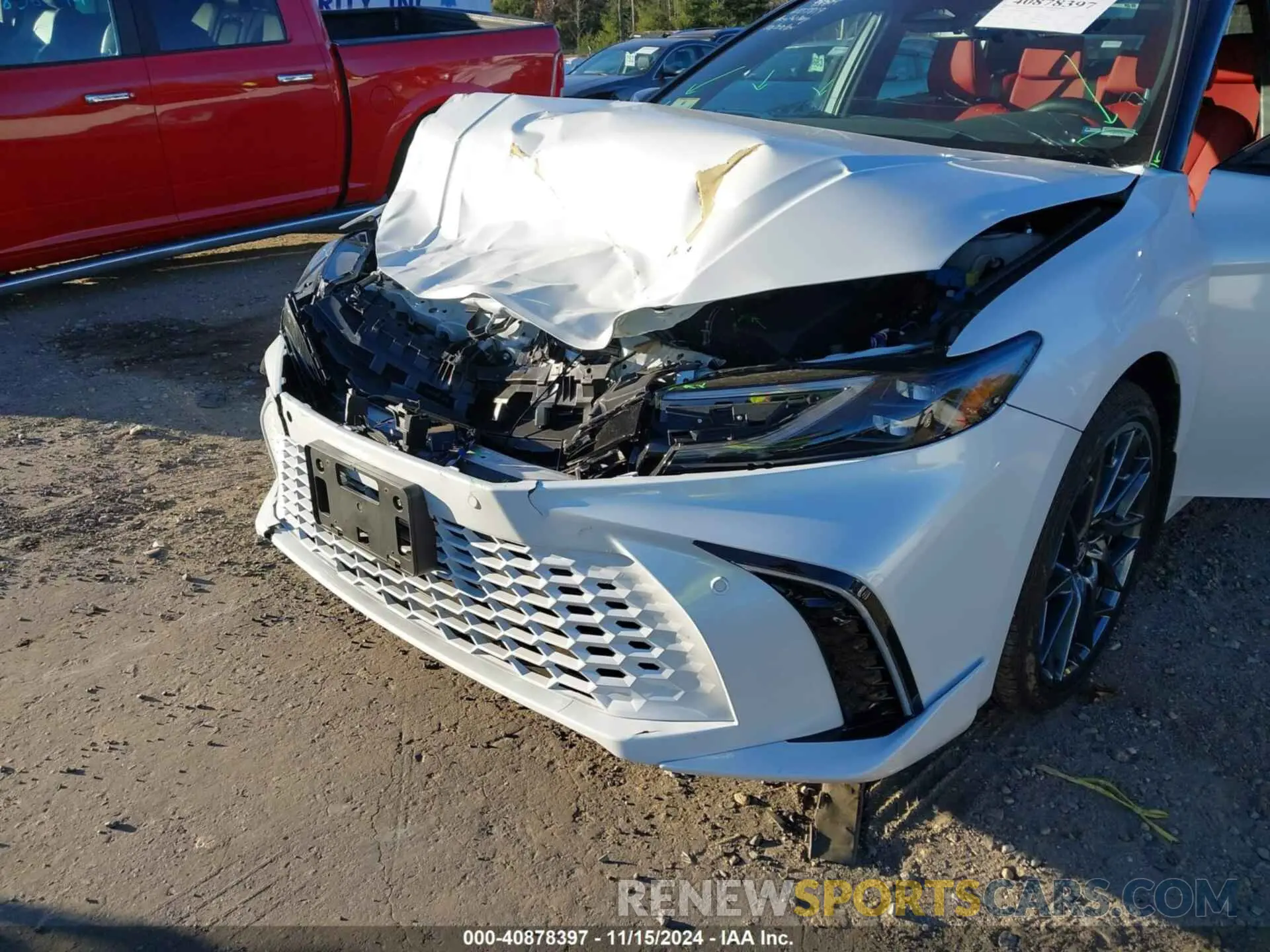 19 Photograph of a damaged car 4T1DBADK6SU002243 TOYOTA CAMRY 2025