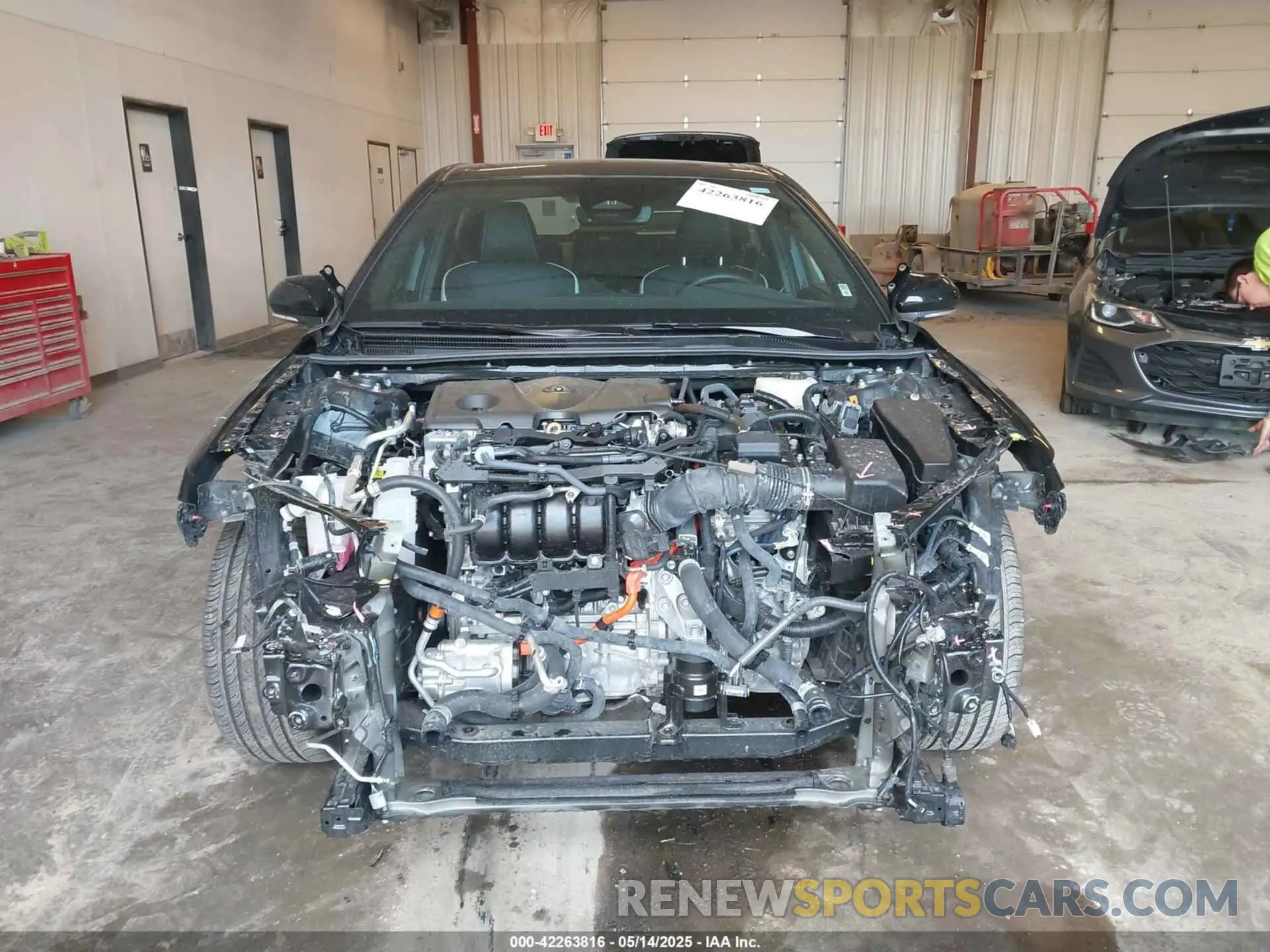 12 Photograph of a damaged car 4T1DBADK7SU510284 TOYOTA CAMRY 2025