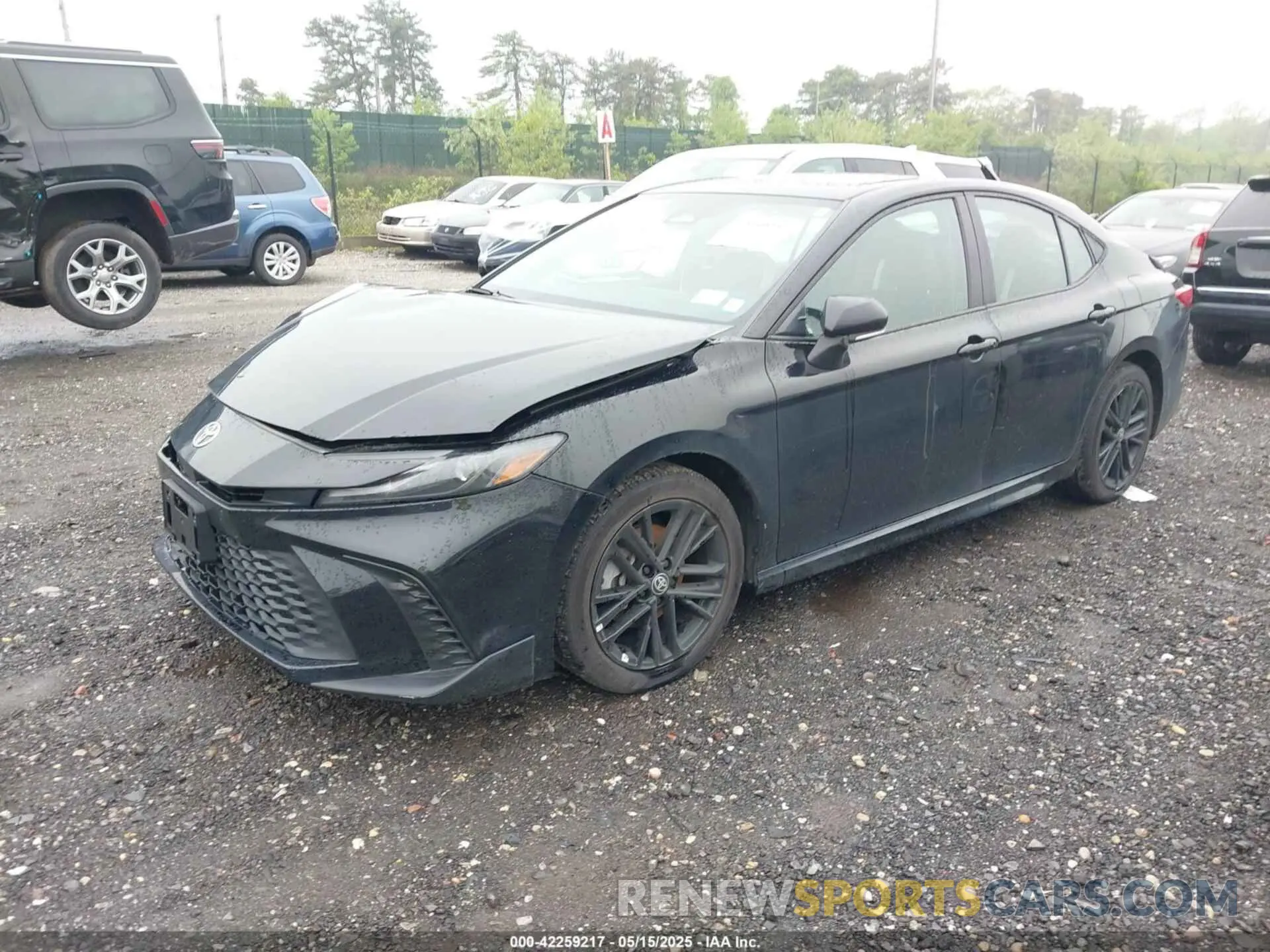 2 Фотография поврежденного автомобиля 4T1DBADK7SU513802 TOYOTA CAMRY 2025