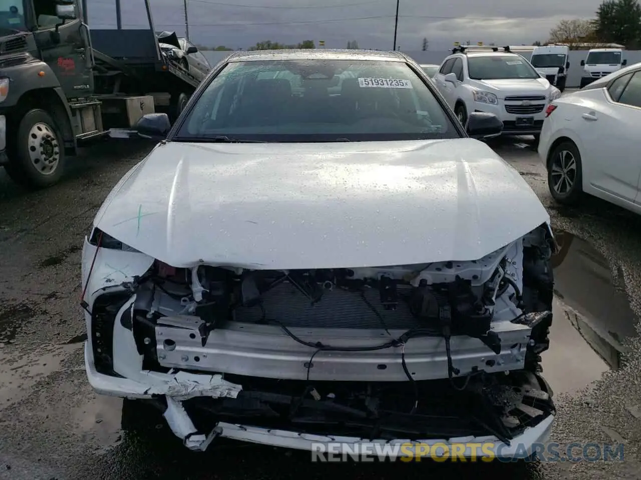 5 Photograph of a damaged car 4T1DBADK8SU008125 TOYOTA CAMRY 2025