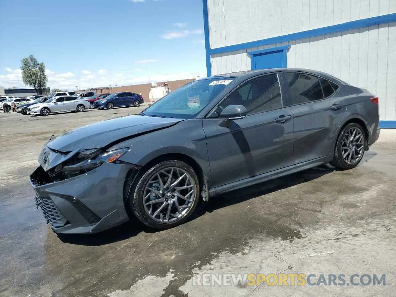 1 Photograph of a damaged car 4T1DBADK8SU505451 TOYOTA CAMRY 2025