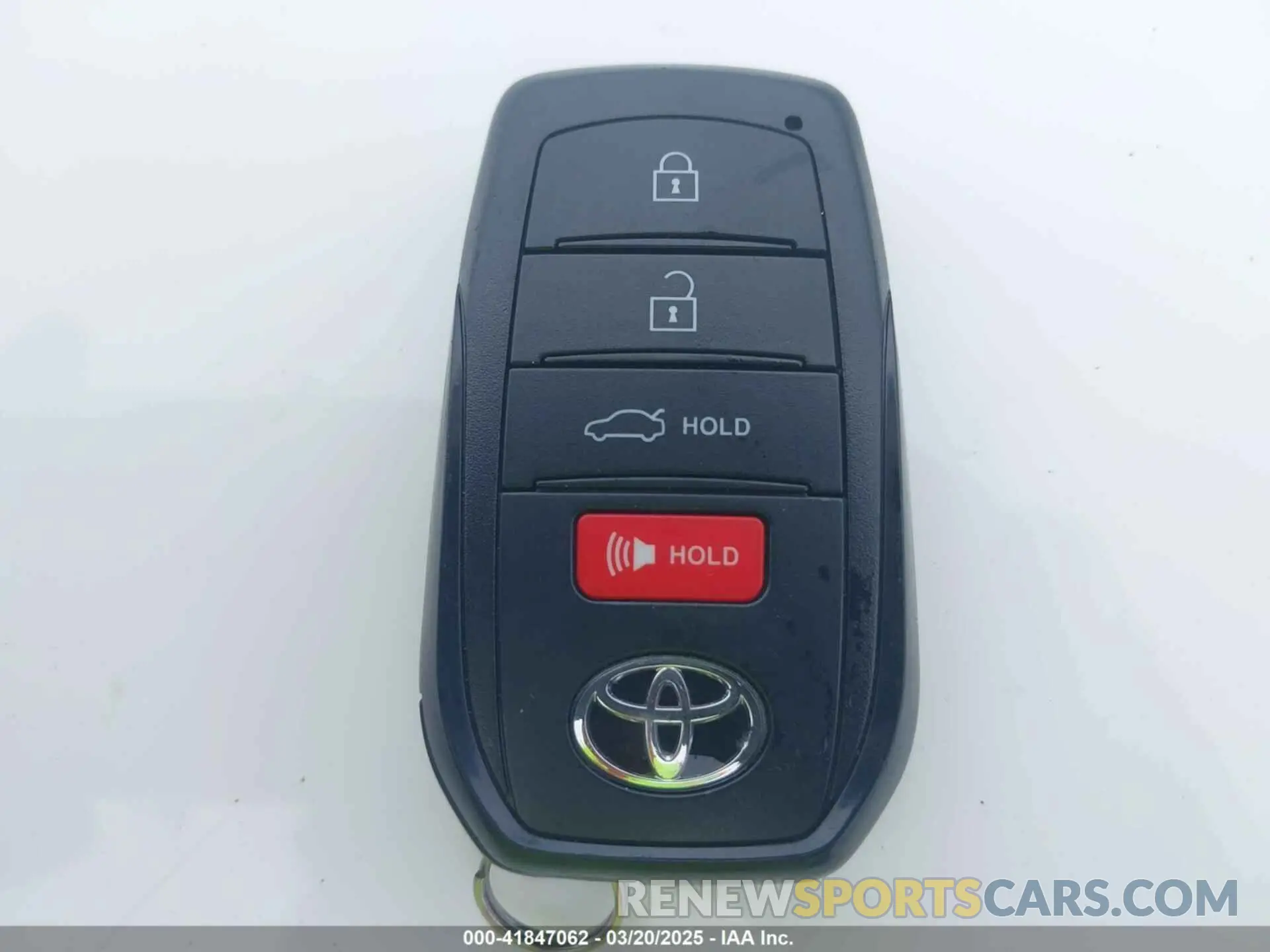 11 Фотография поврежденного автомобиля 4T1DBADK8SU516255 TOYOTA CAMRY 2025