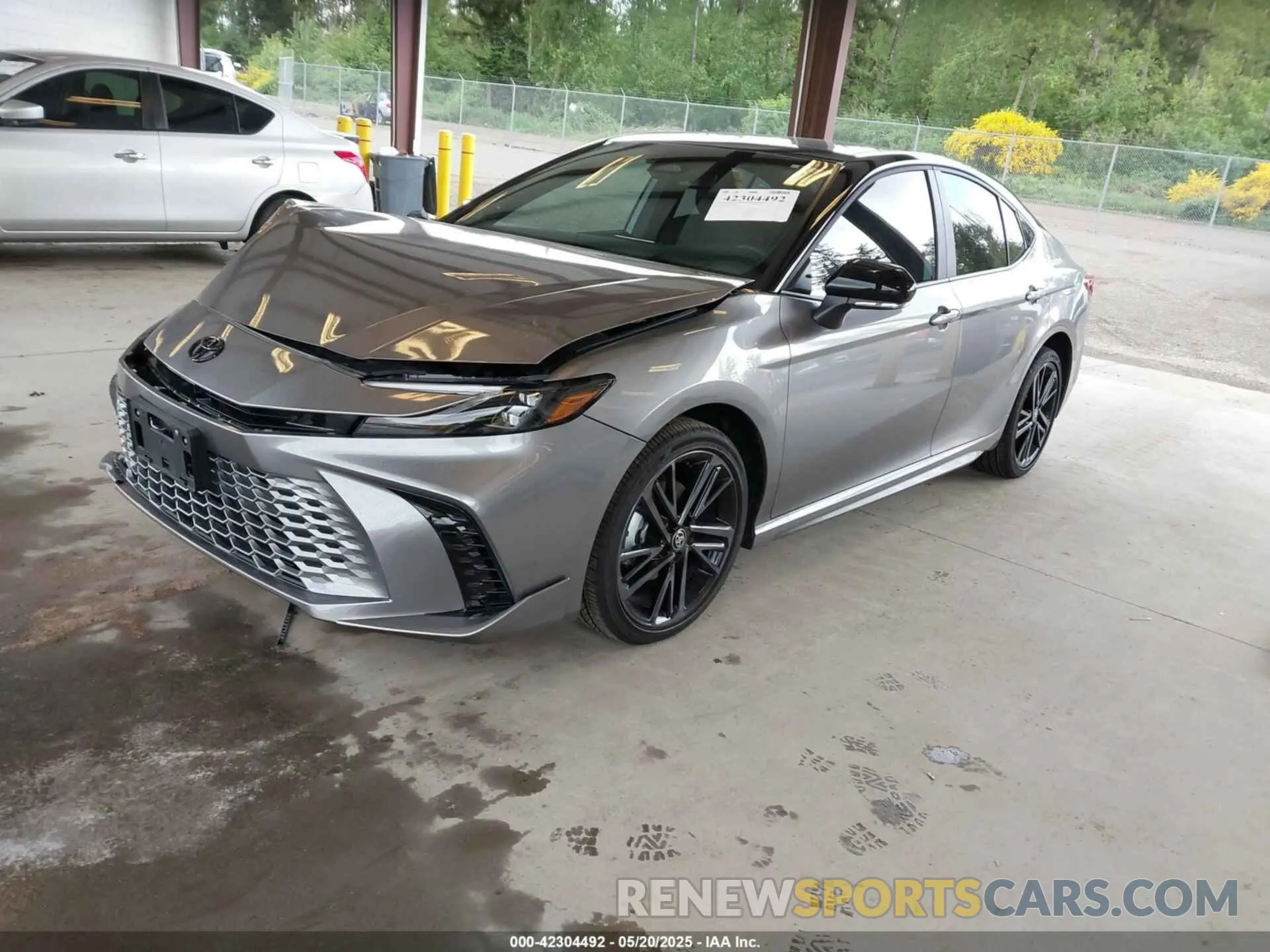 2 Фотография поврежденного автомобиля 4T1DBADK8SU520855 TOYOTA CAMRY 2025