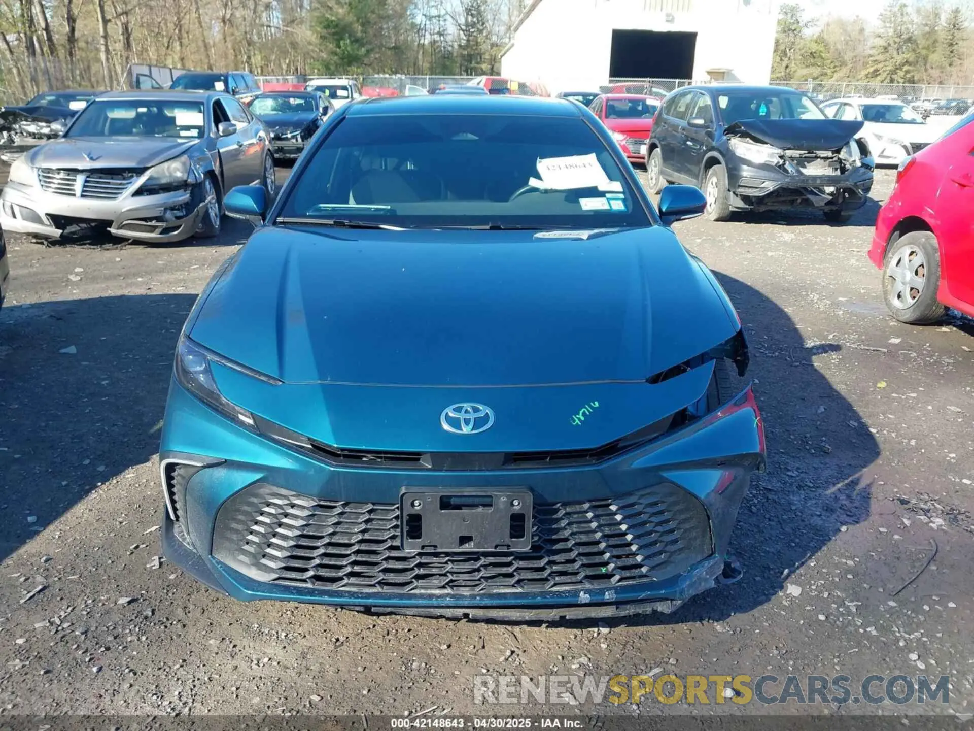12 Фотография поврежденного автомобиля 4T1DBADK9SU007596 TOYOTA CAMRY 2025