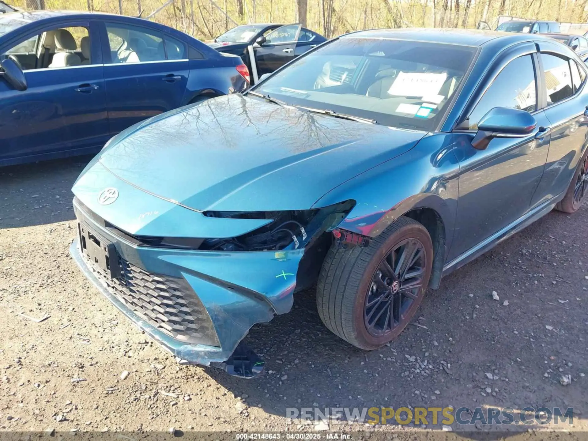 6 Фотография поврежденного автомобиля 4T1DBADK9SU007596 TOYOTA CAMRY 2025