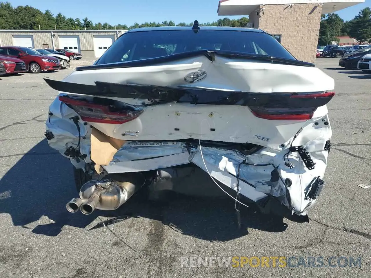 6 Фотография поврежденного автомобиля 4T1DBADKXSU003556 TOYOTA CAMRY 2025