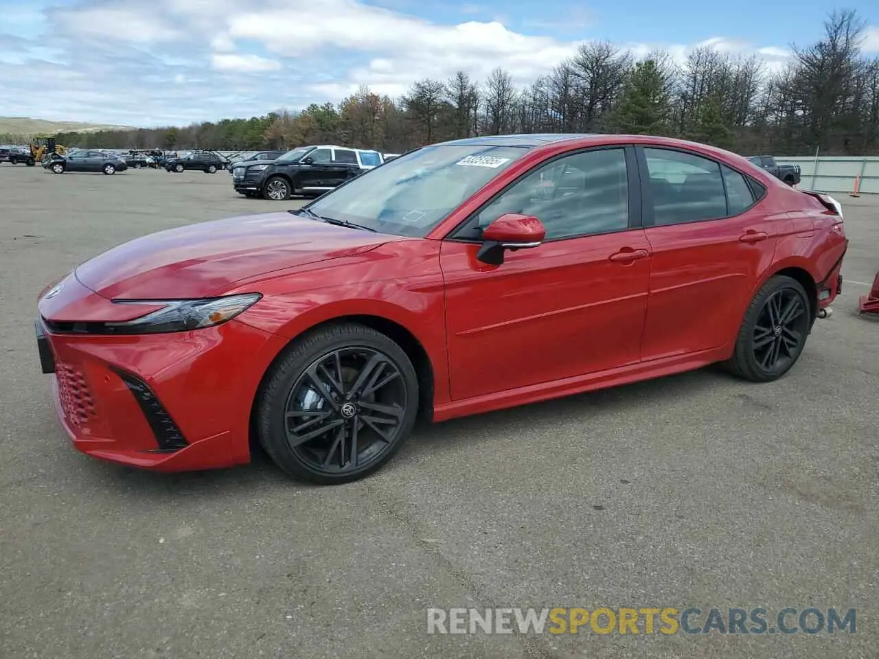 1 Photograph of a damaged car 4T1DBADKXSU016100 TOYOTA CAMRY 2025