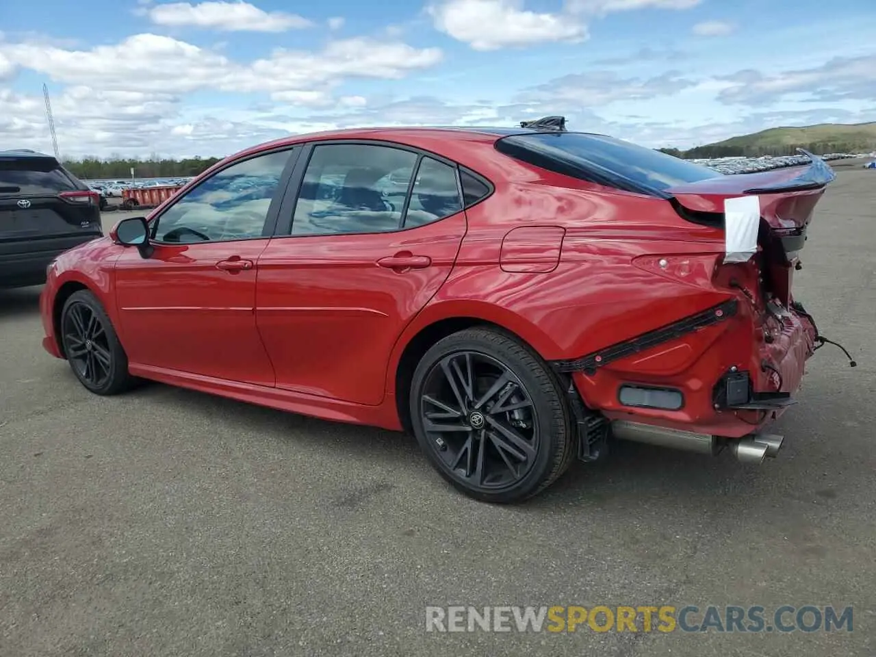 2 Photograph of a damaged car 4T1DBADKXSU016100 TOYOTA CAMRY 2025